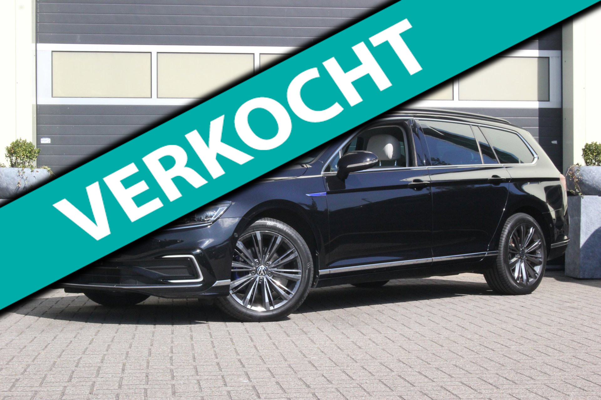 Volkswagen Passat 1.4 TSI PHEV GTE Business | Trekhaak | 2020 - voorkant