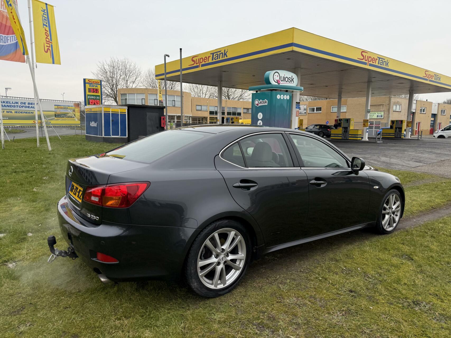 Foto van Lexus Is