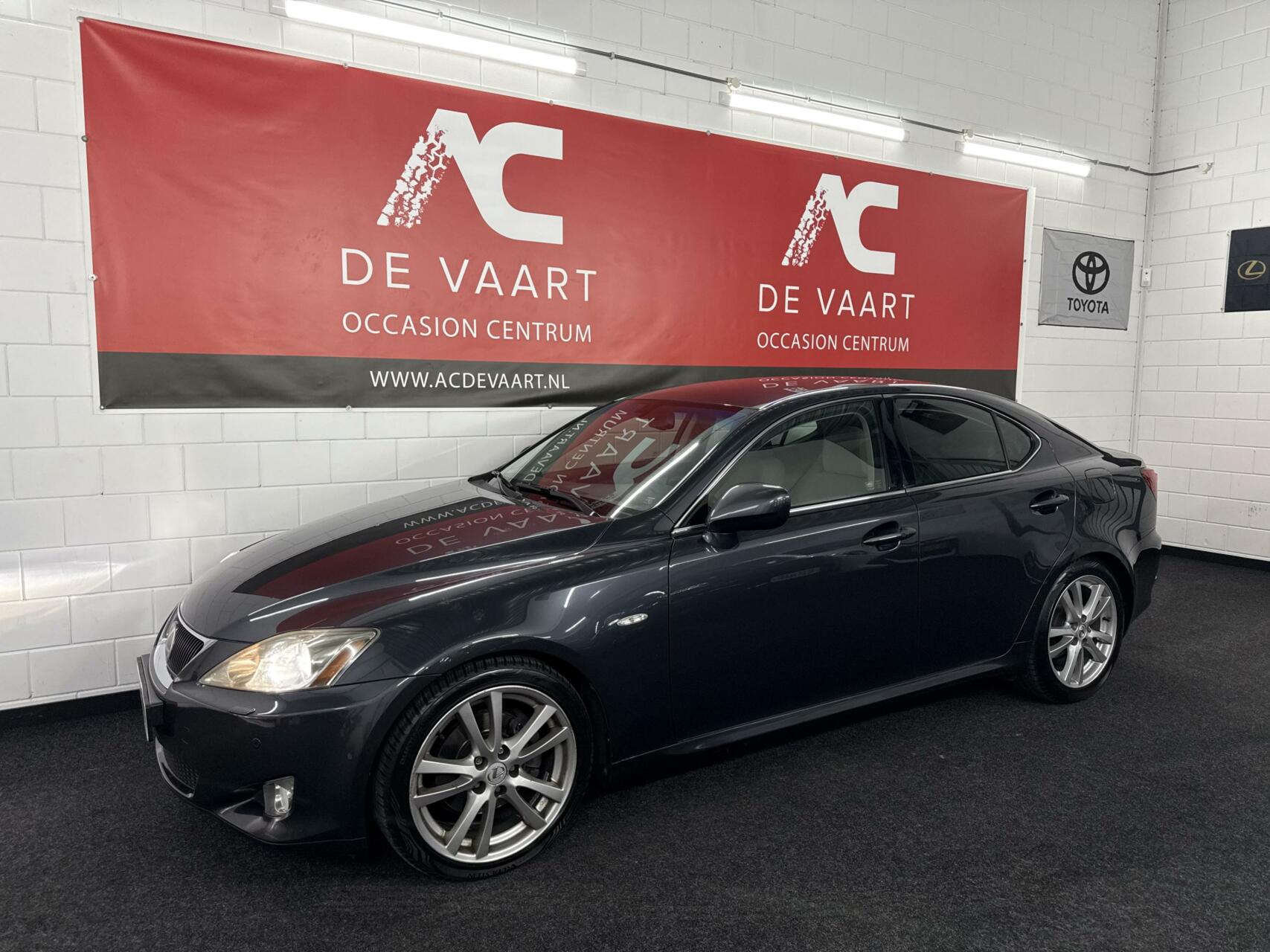 Lexus Is 250 Executive - VERKOCHT! 2005 - voorkant