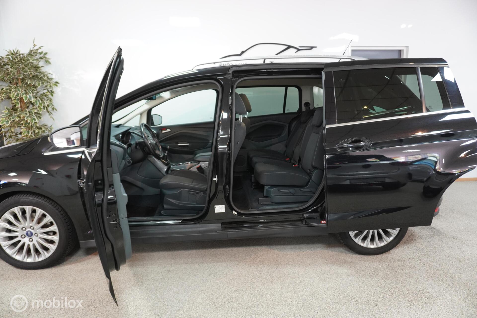 Foto van Ford Grand C-max
