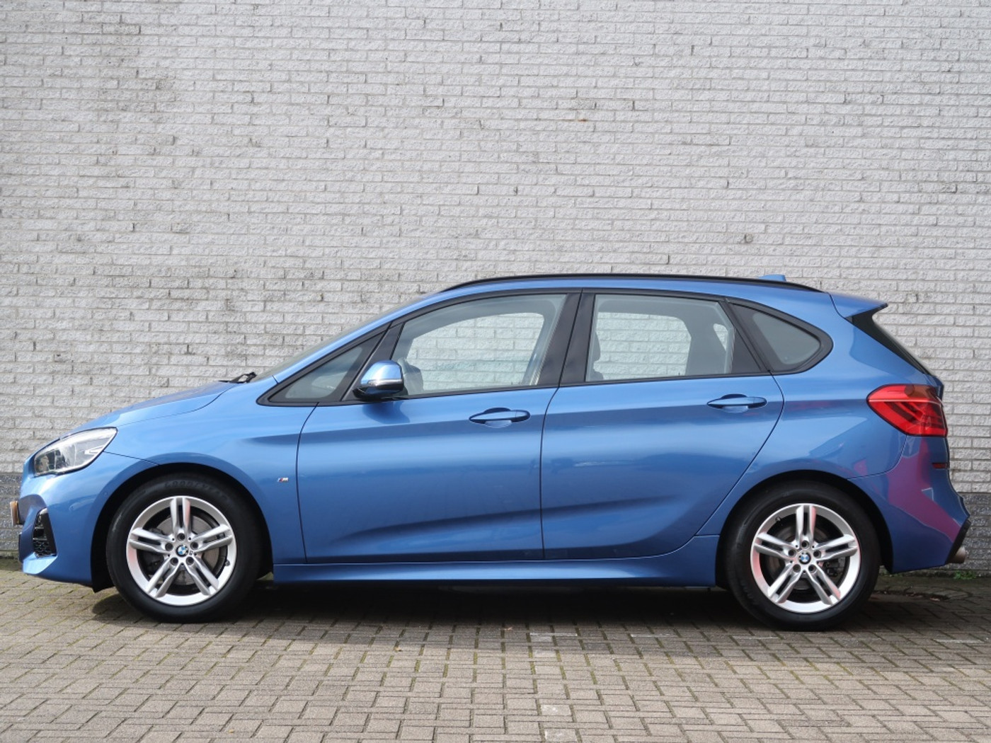 Foto van BMW 220i Active Tourer
