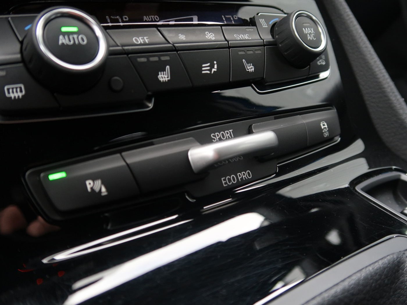 Foto van BMW 220i Active Tourer