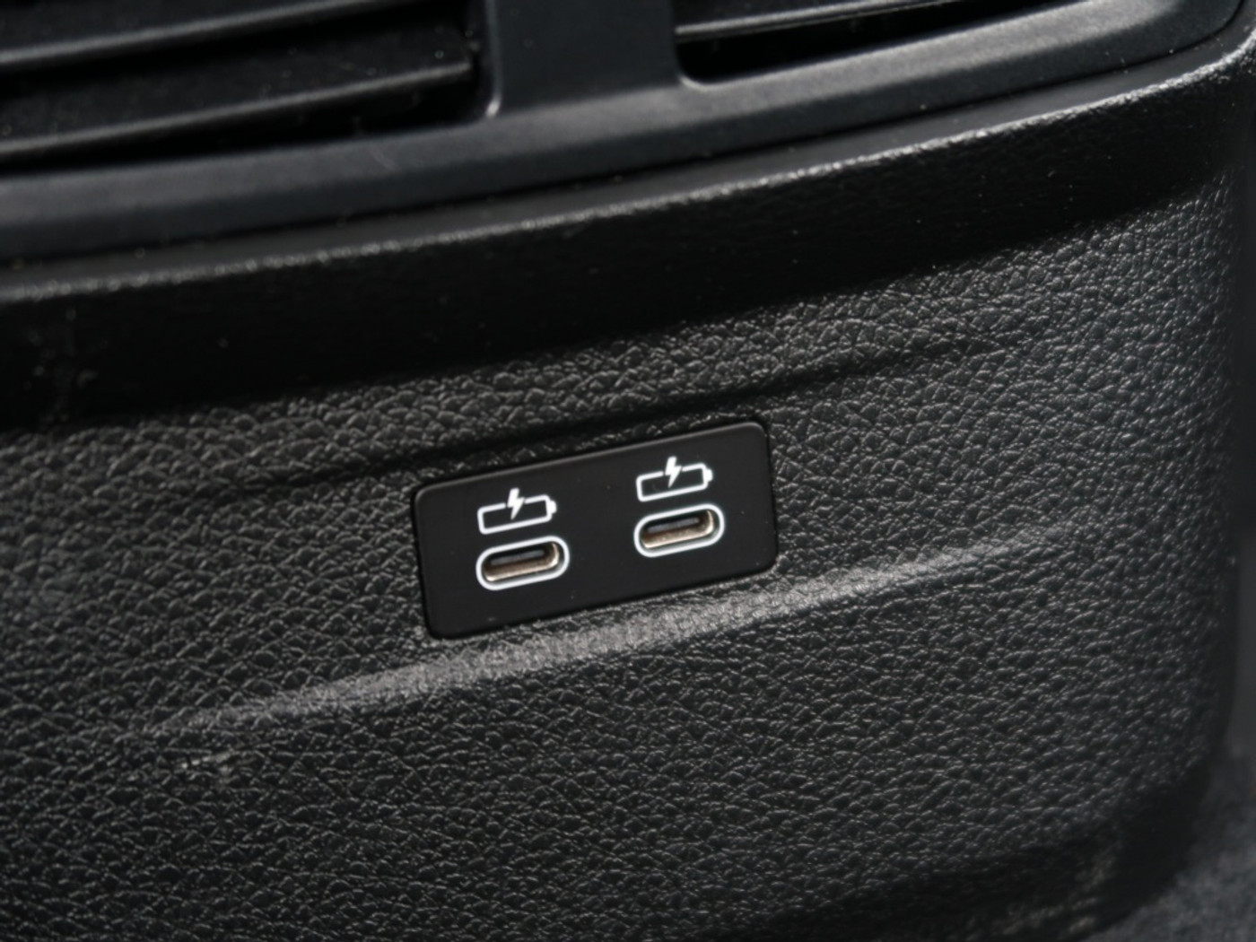 Foto van BMW 220i Active Tourer