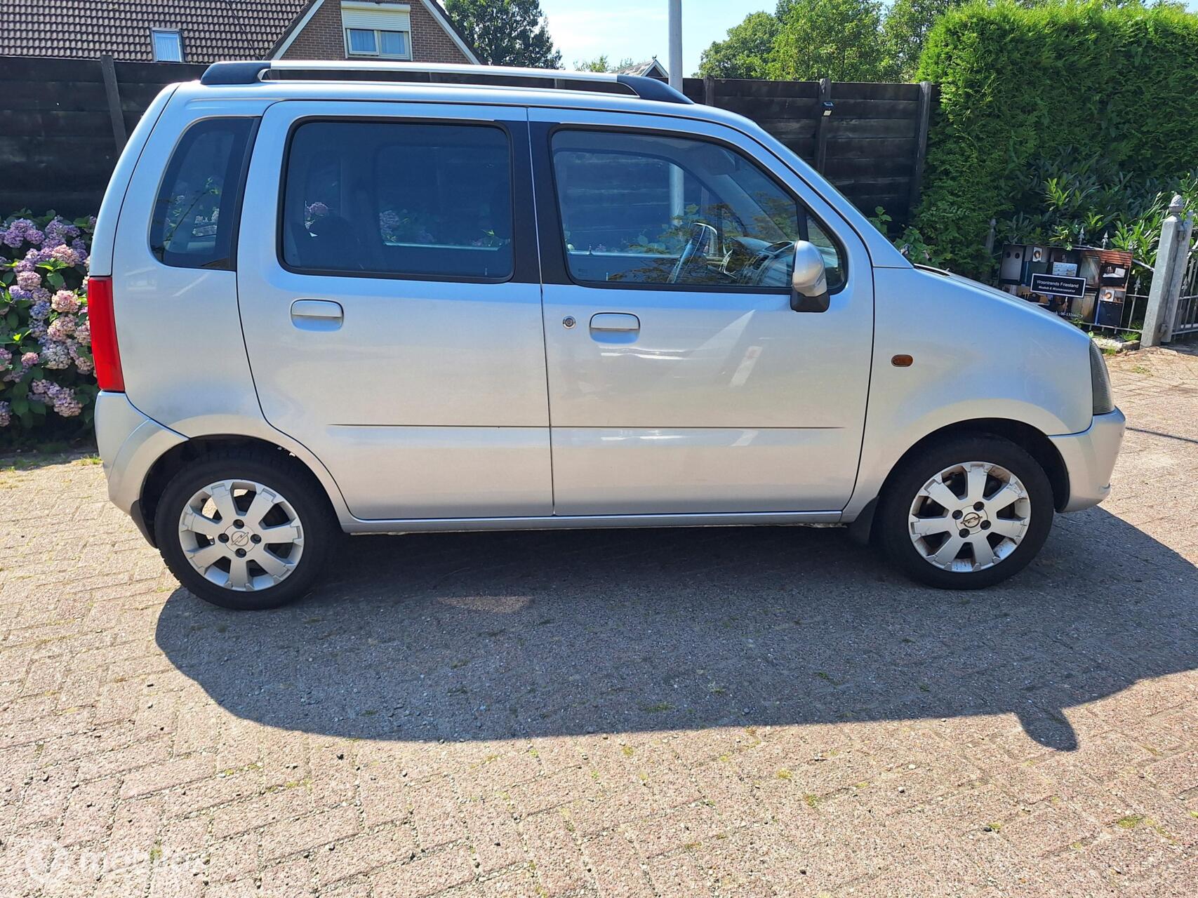 Foto van Opel Agila