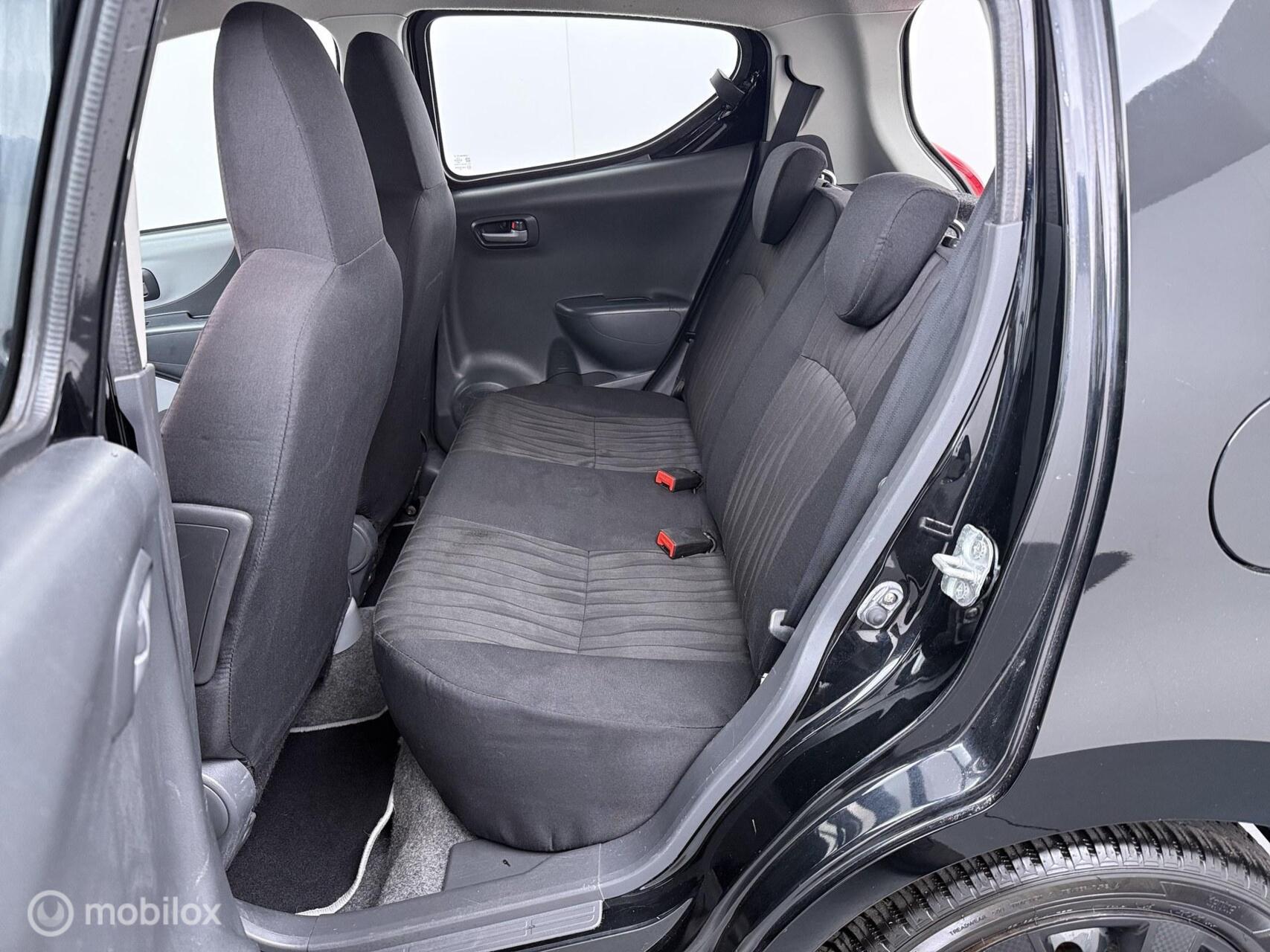Foto van Nissan Nissan Pixo