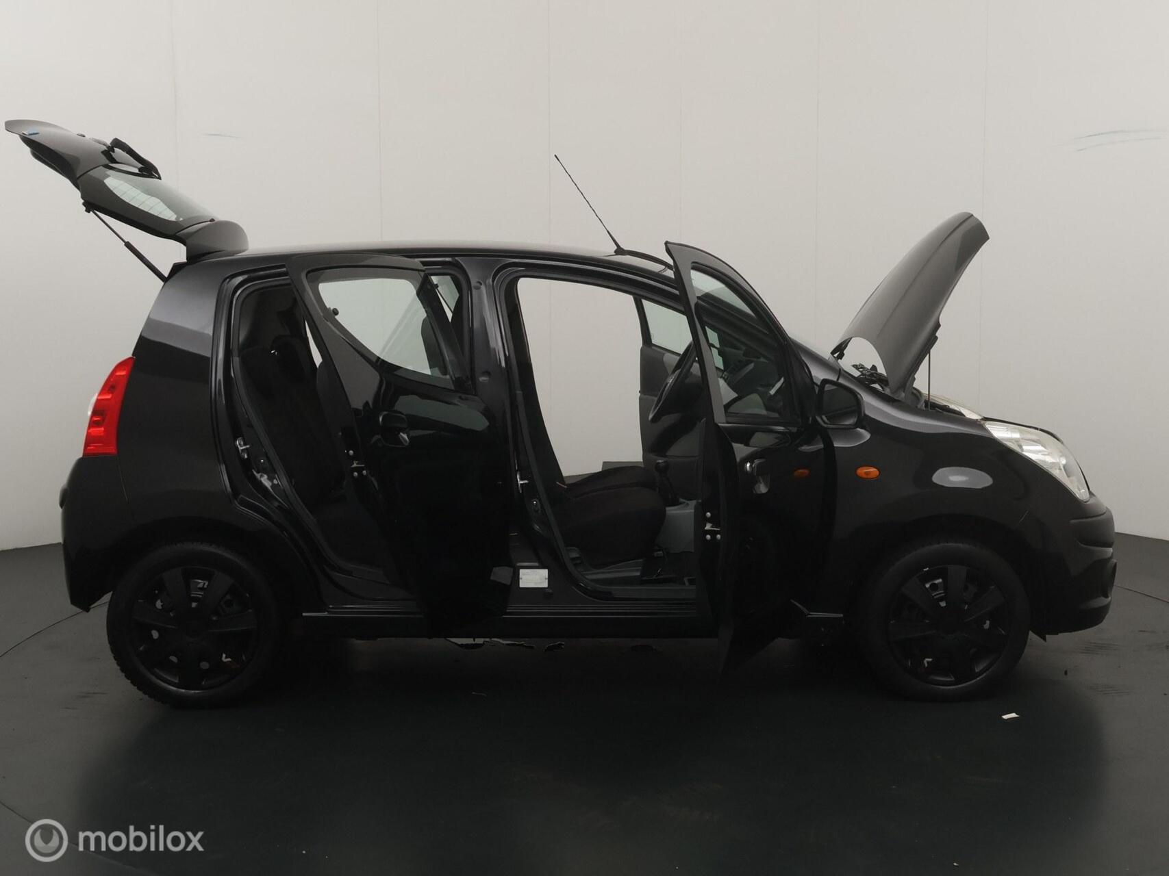 Foto van Nissan Nissan Pixo