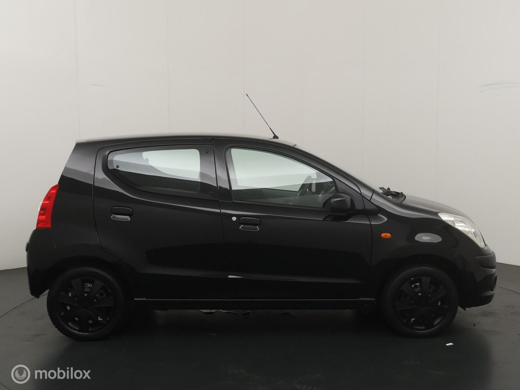 Foto van Nissan Nissan Pixo