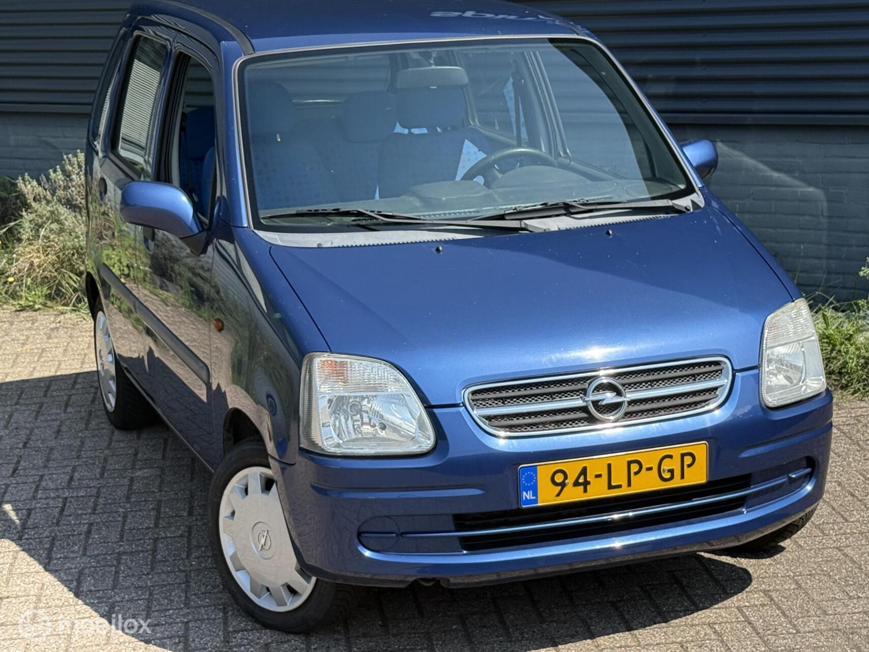 Foto van Opel Agila
