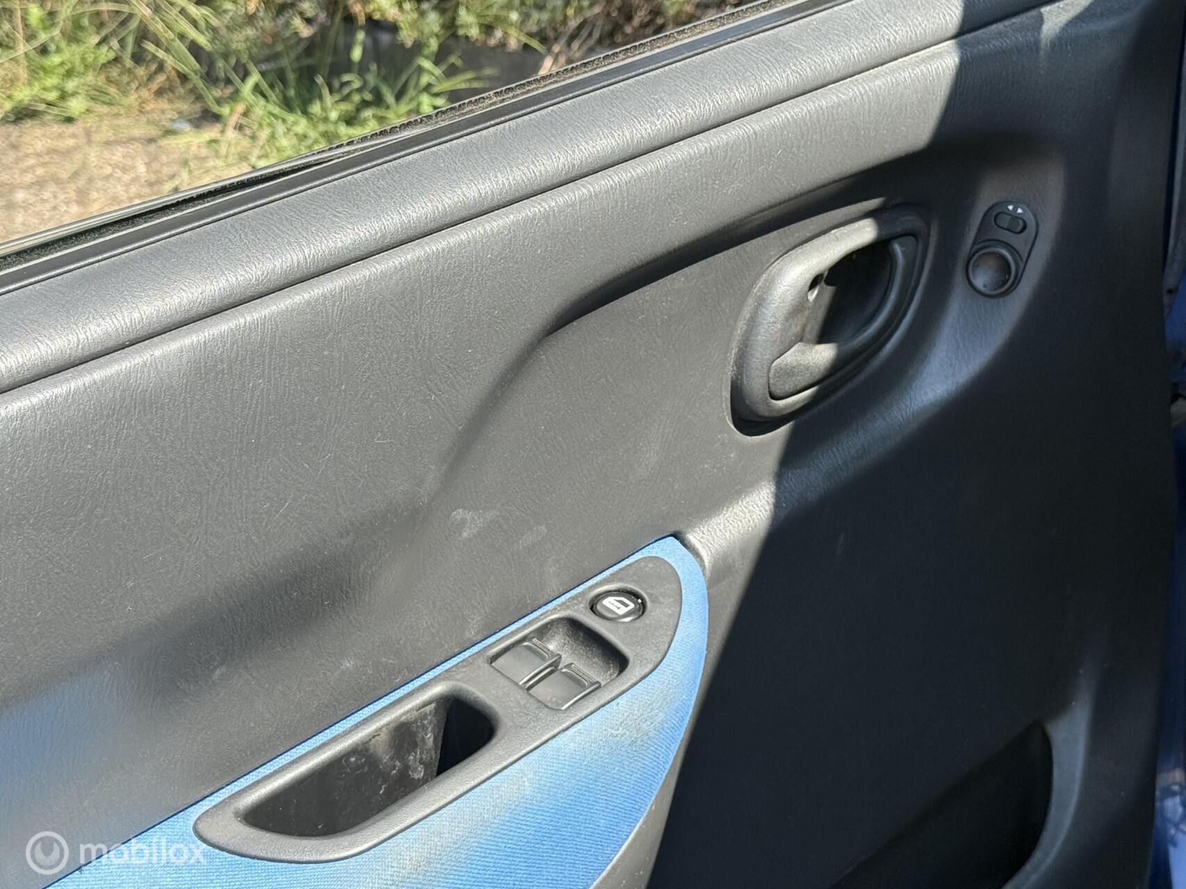 Foto van Opel Agila