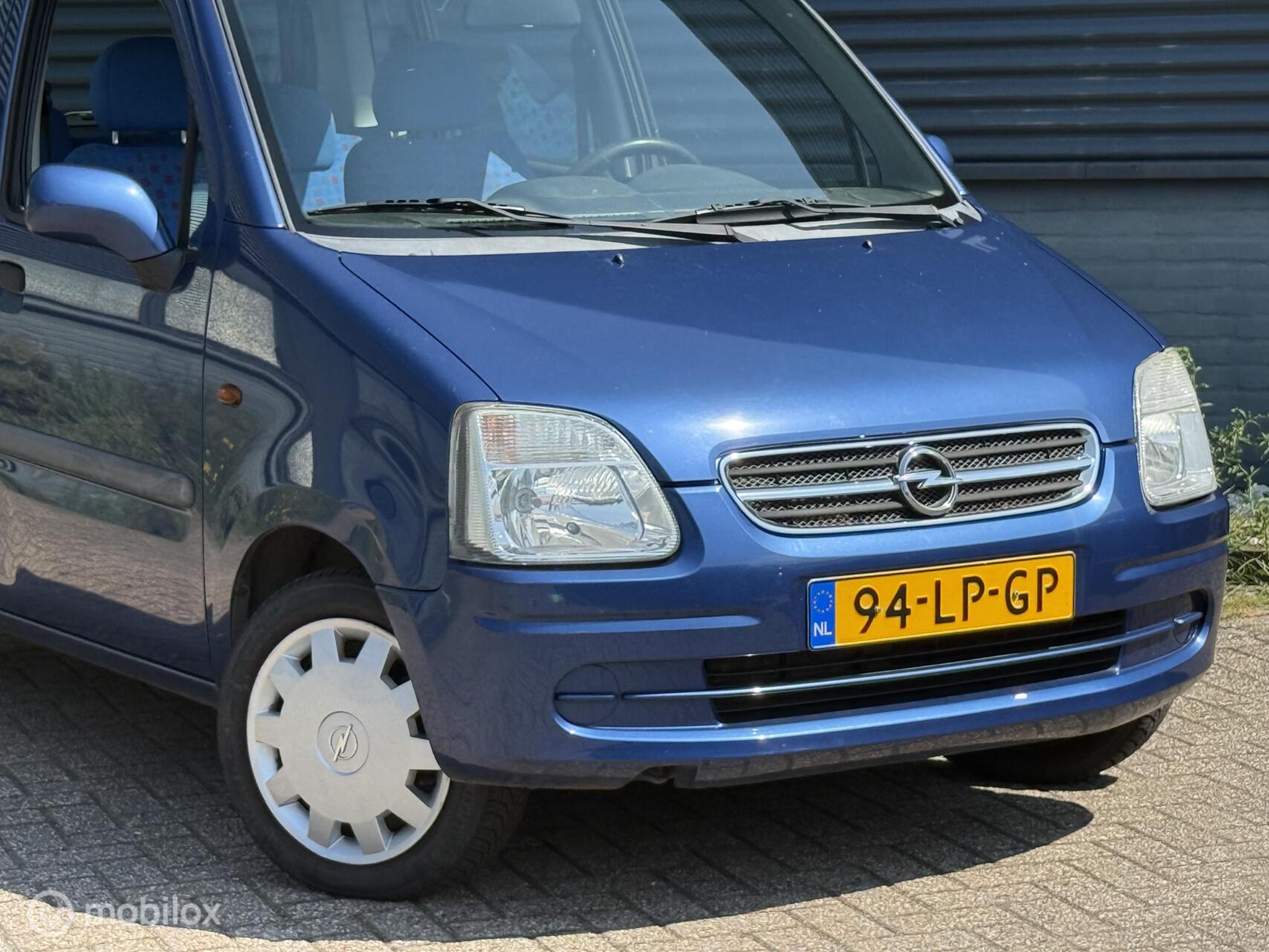 Foto van Opel Agila