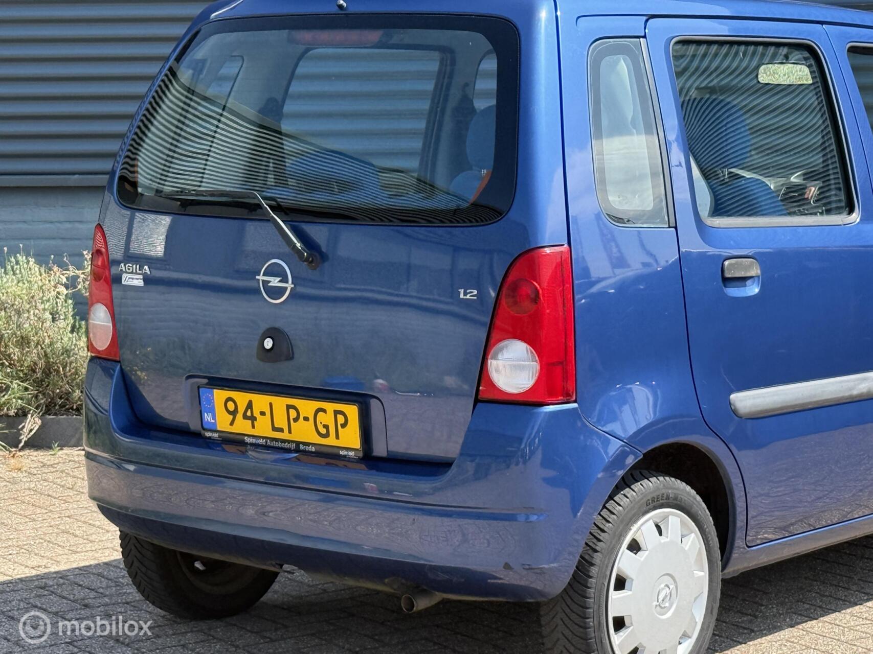 Foto van Opel Agila