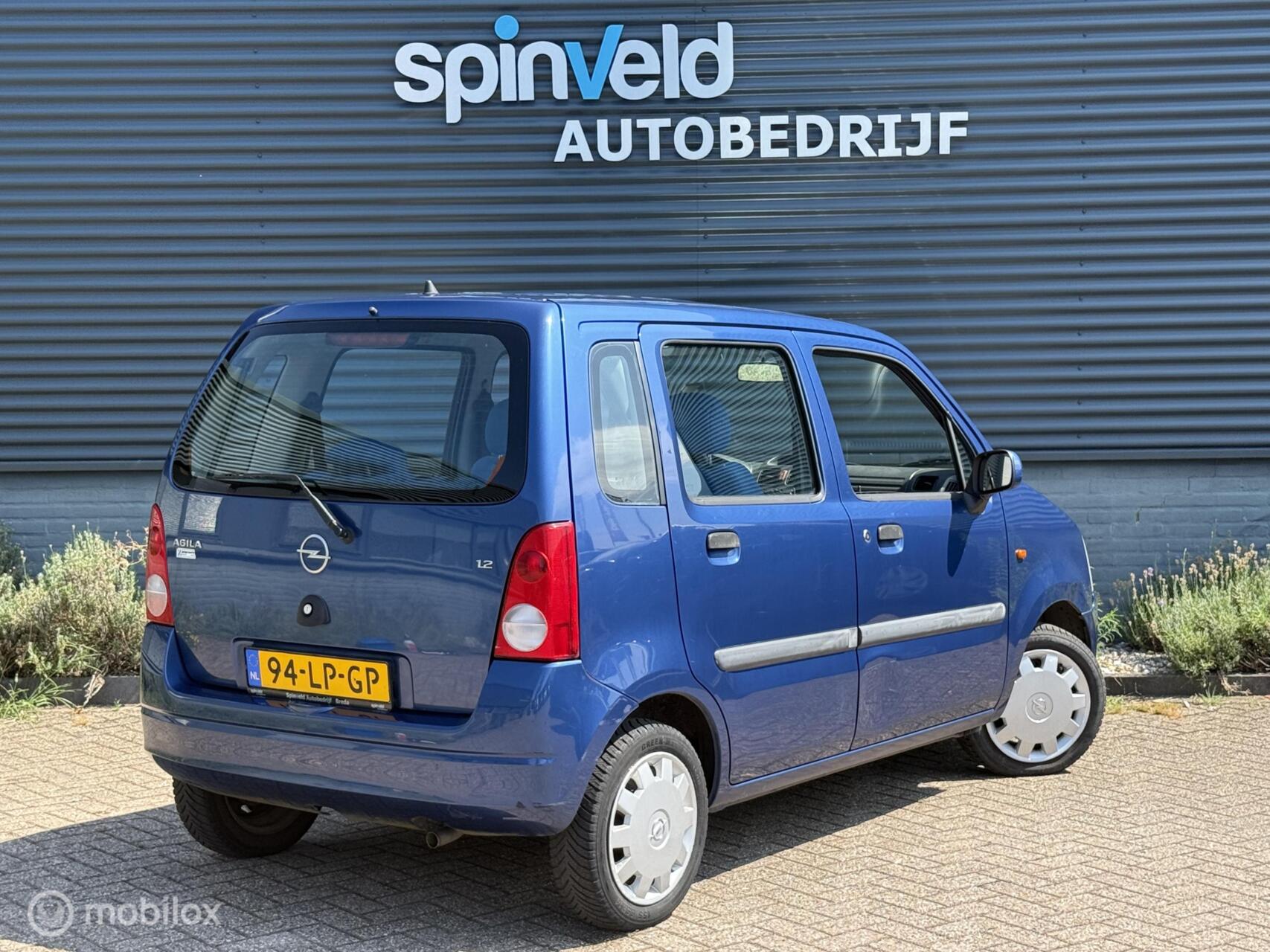 Foto van Opel Agila