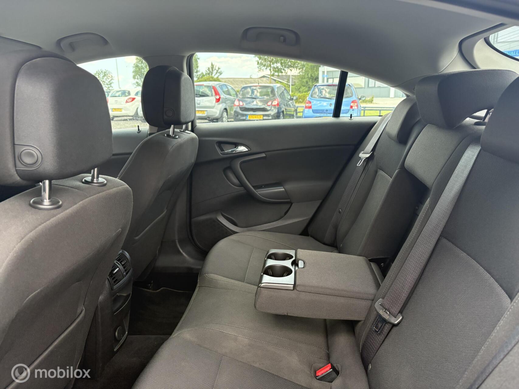 Foto van Opel Insignia Limousine HB