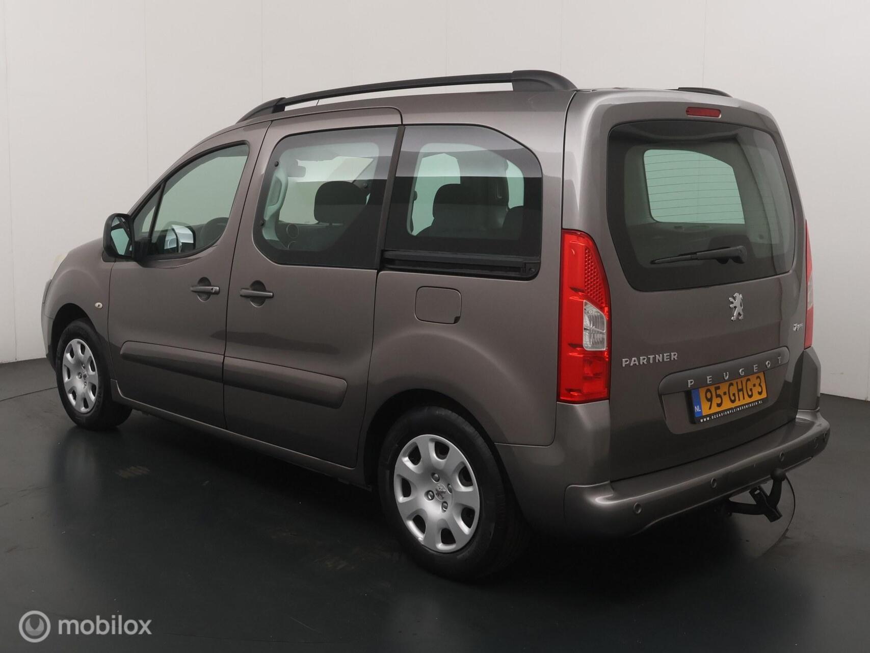 Foto van Peugeot Partner