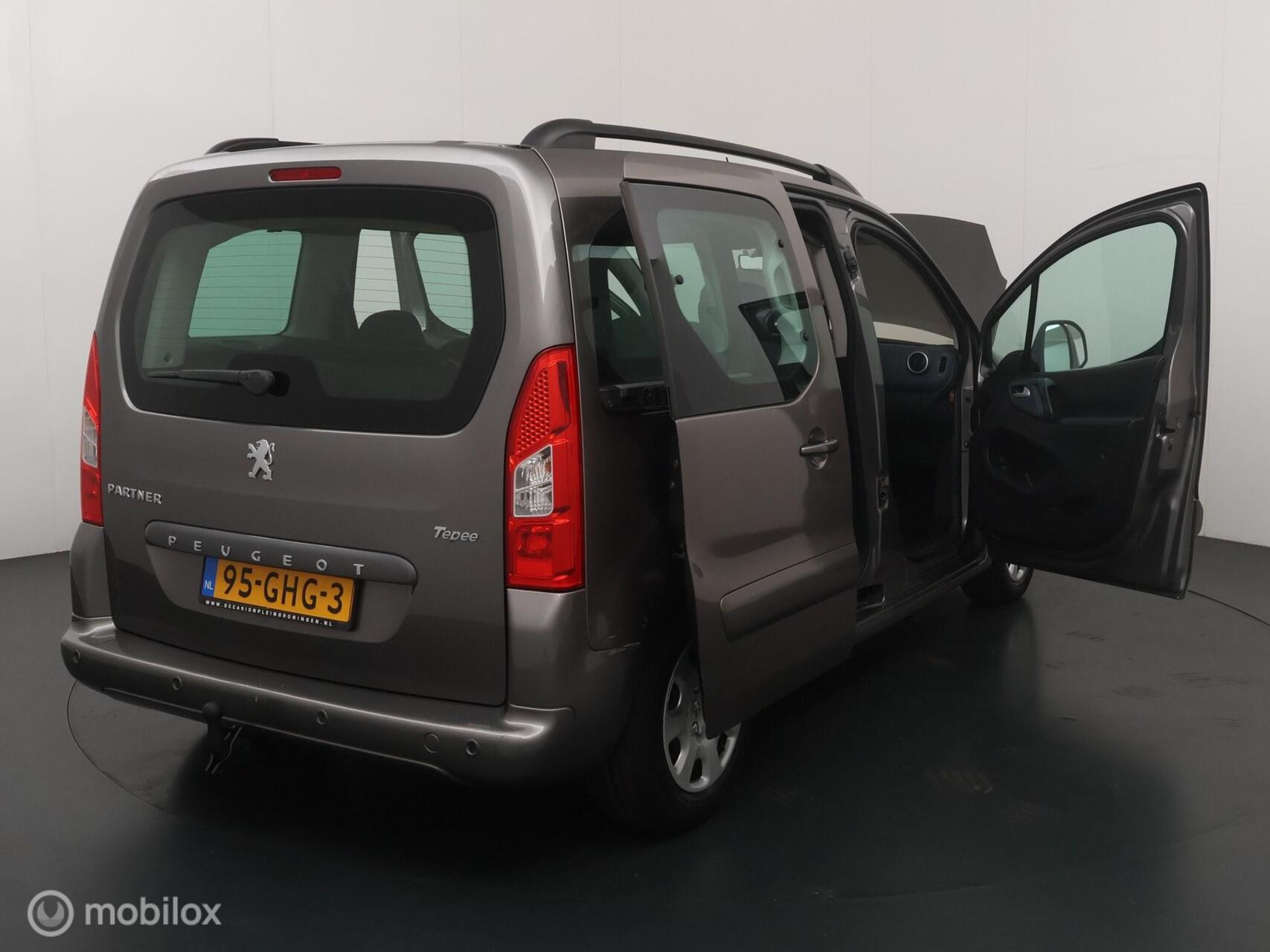 Foto van Peugeot Partner