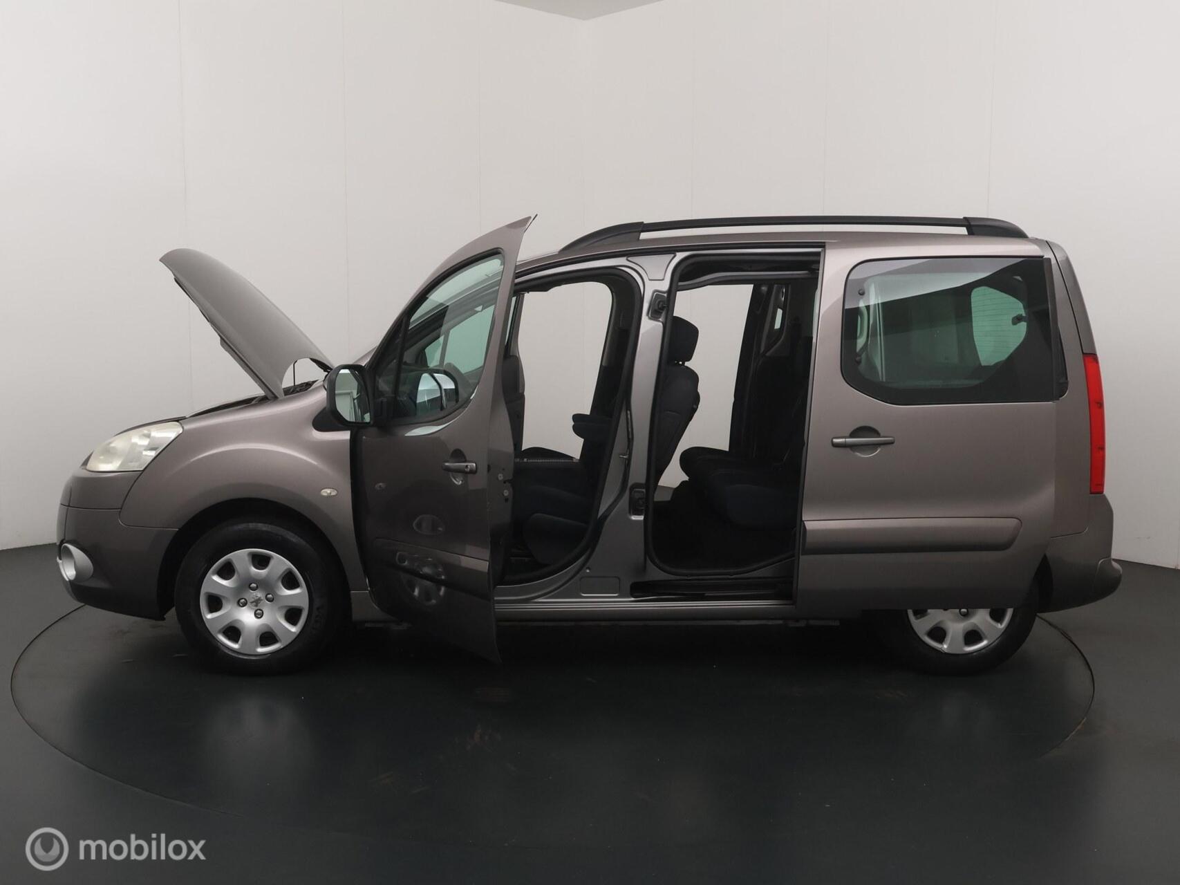 Foto van Peugeot Partner