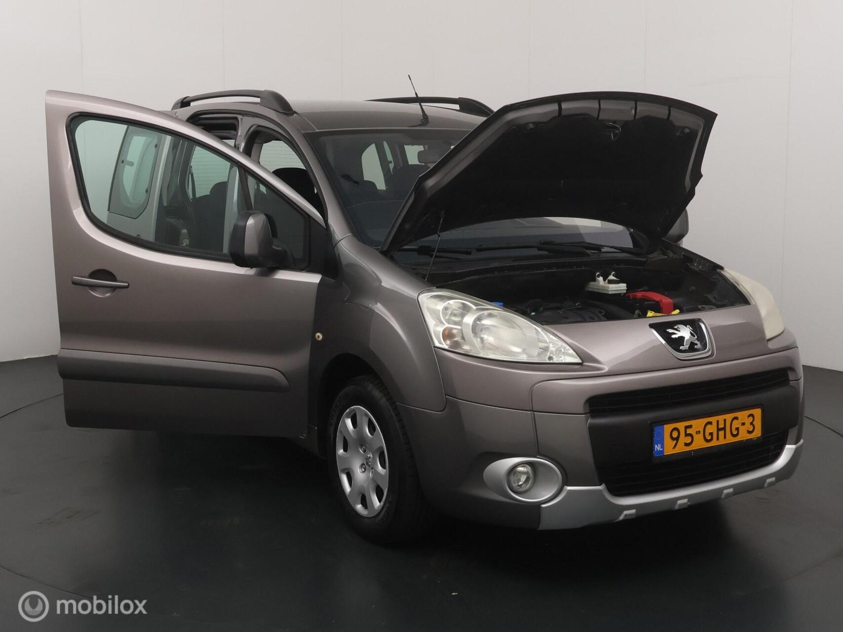 Foto van Peugeot Partner