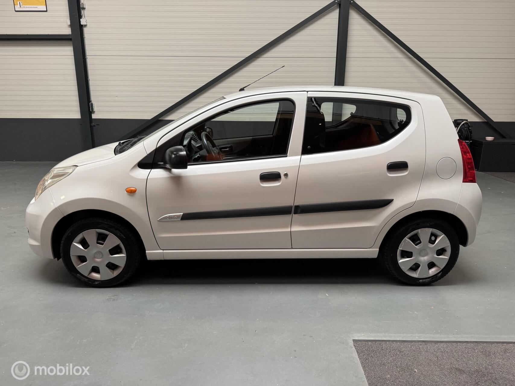 Foto van Suzuki Alto