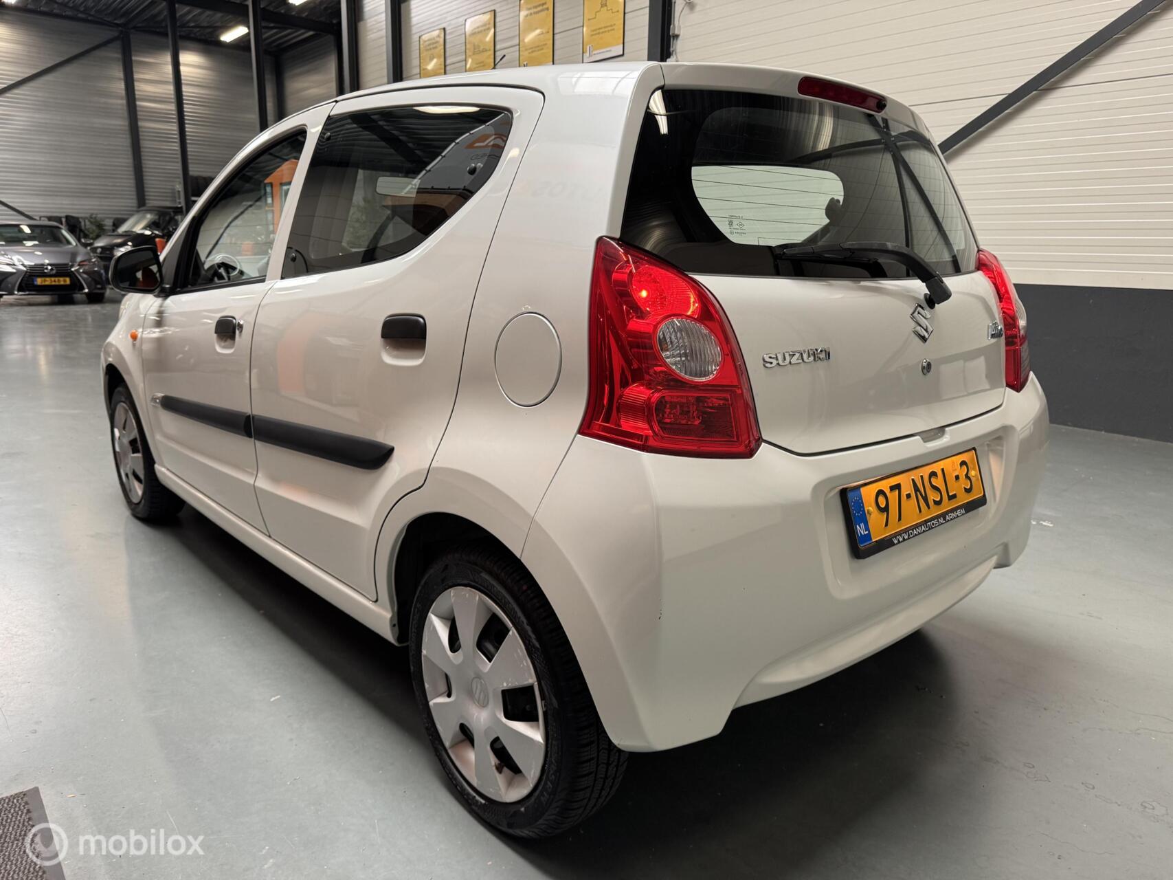 Foto van Suzuki Alto