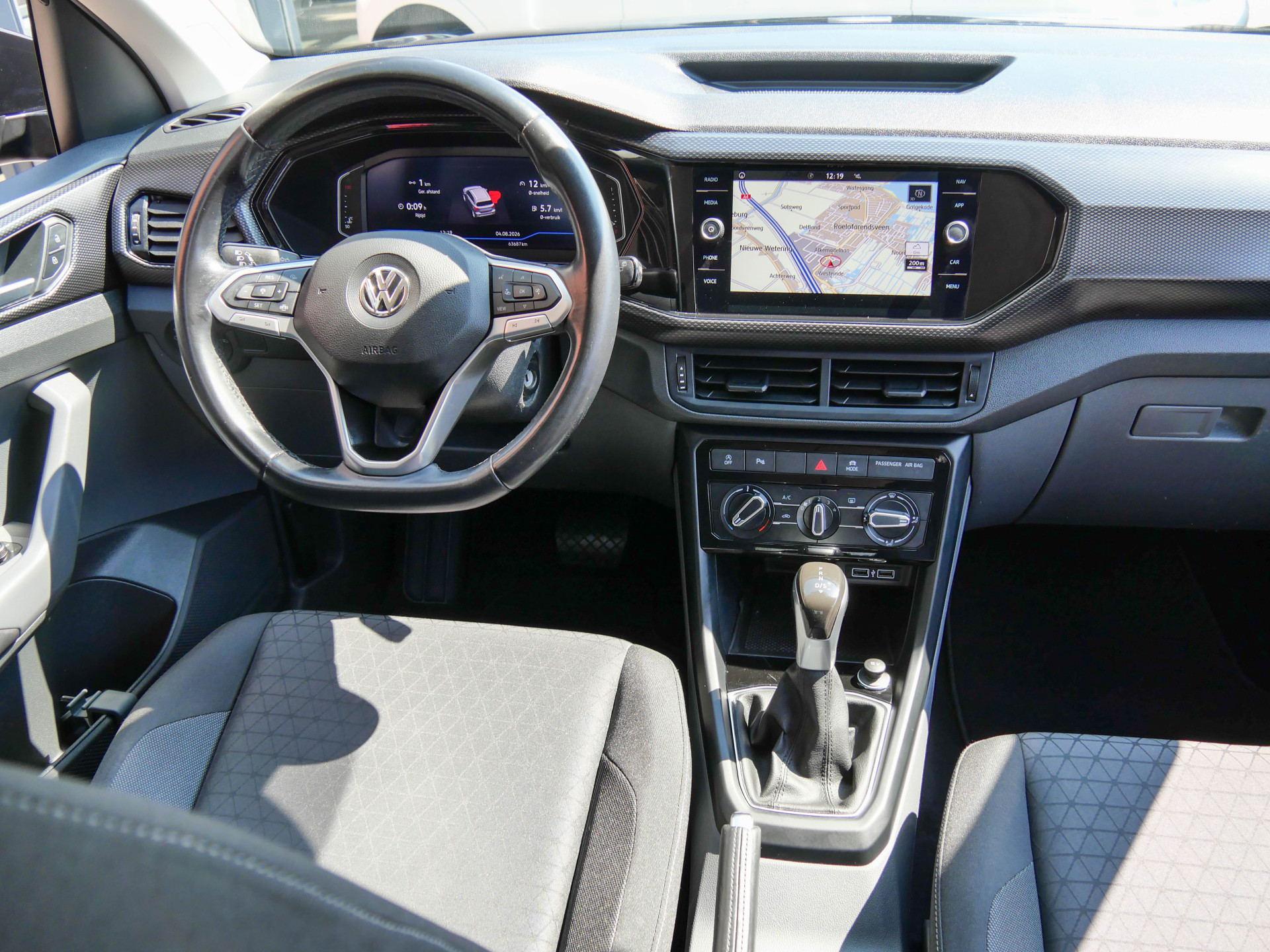Foto van Volkswagen T-cross
