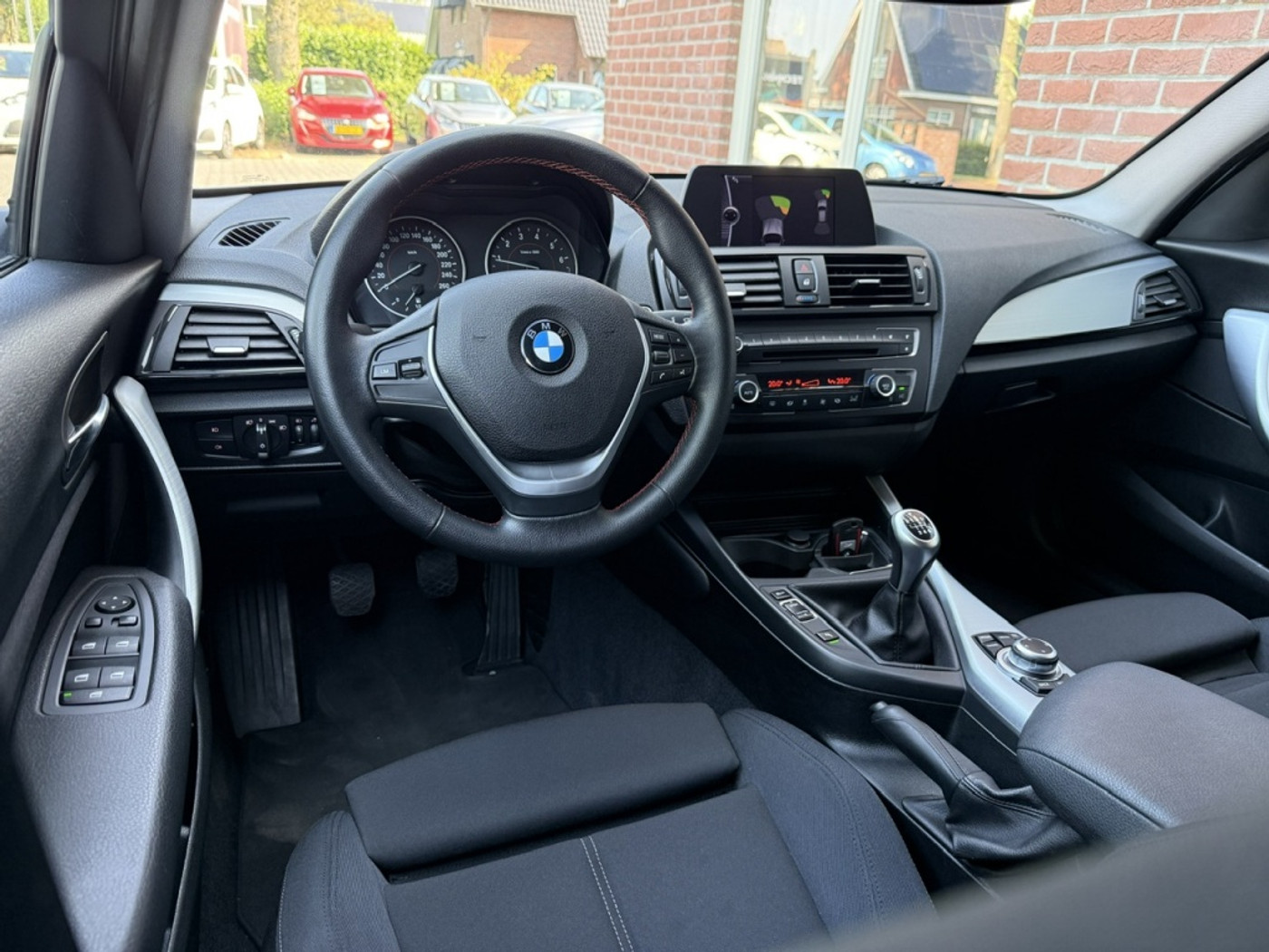 Foto van BMW 118i