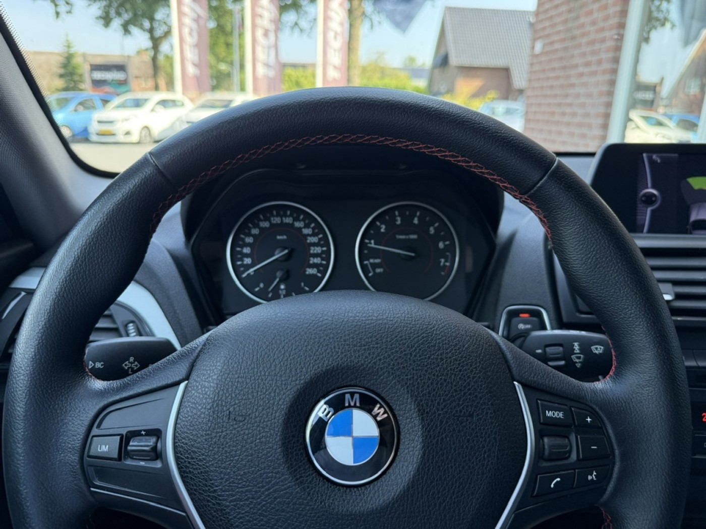 Foto van BMW 118i