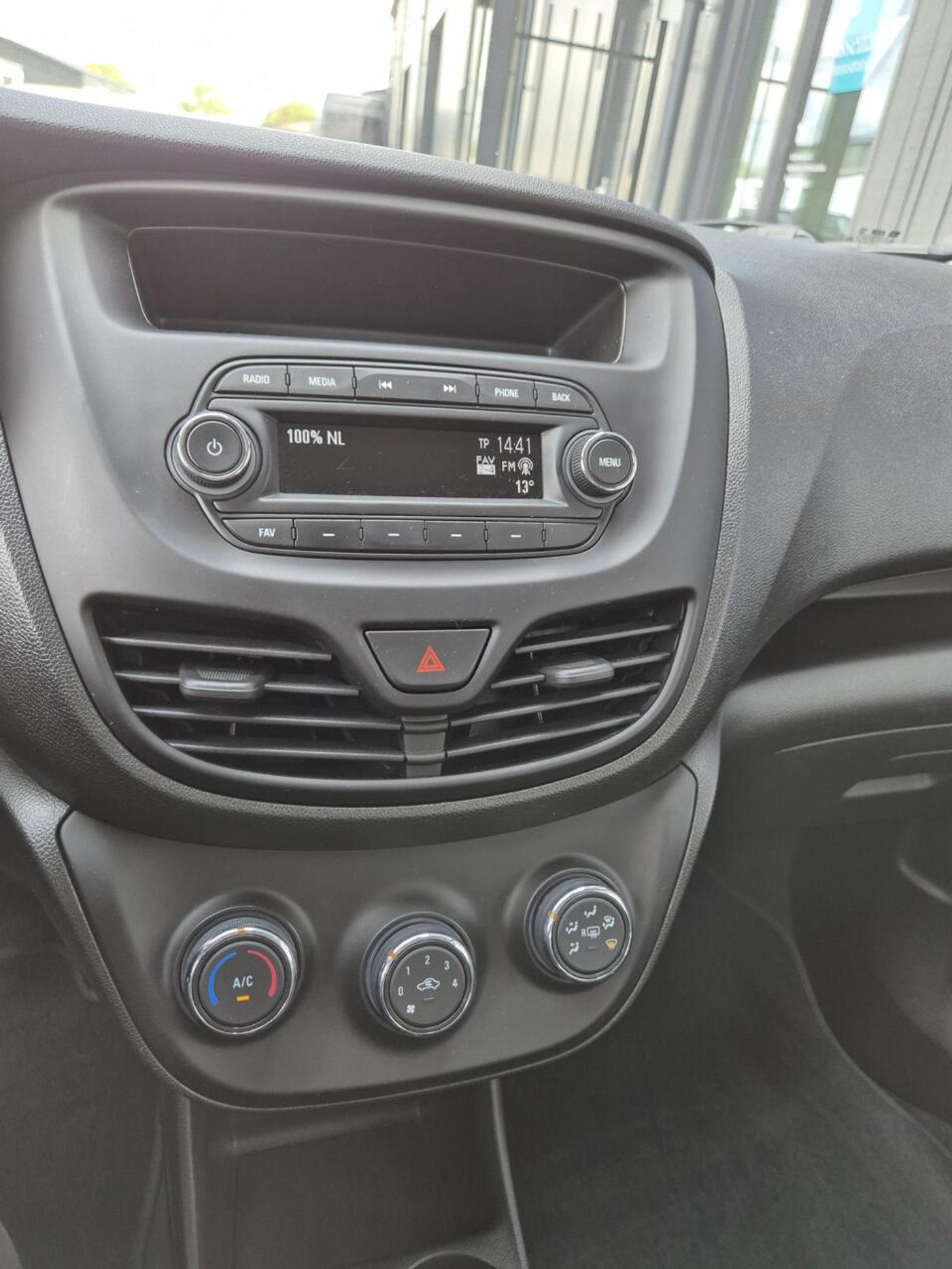 Foto van Opel Karl