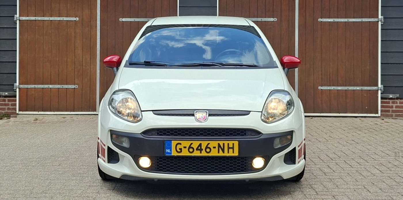 Foto van Fiat Punto Abarth
