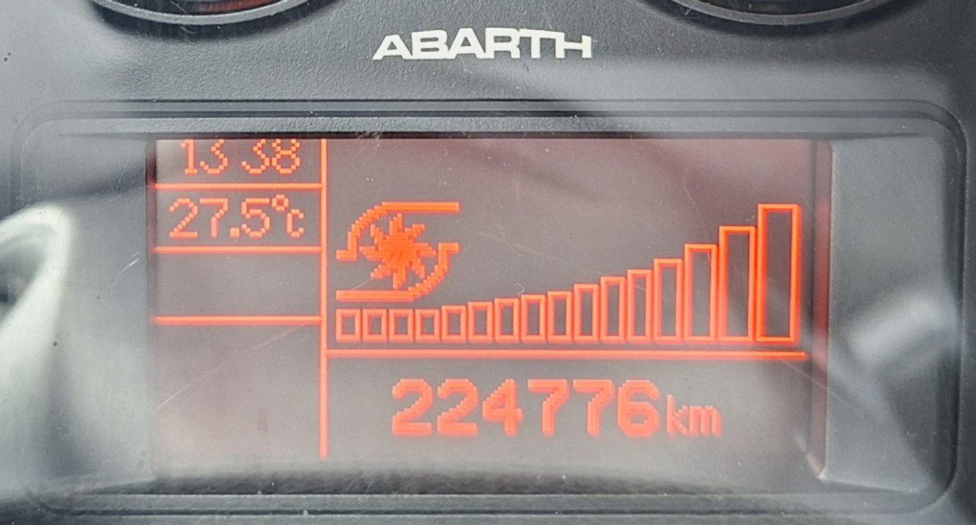 Foto van Fiat Punto Abarth