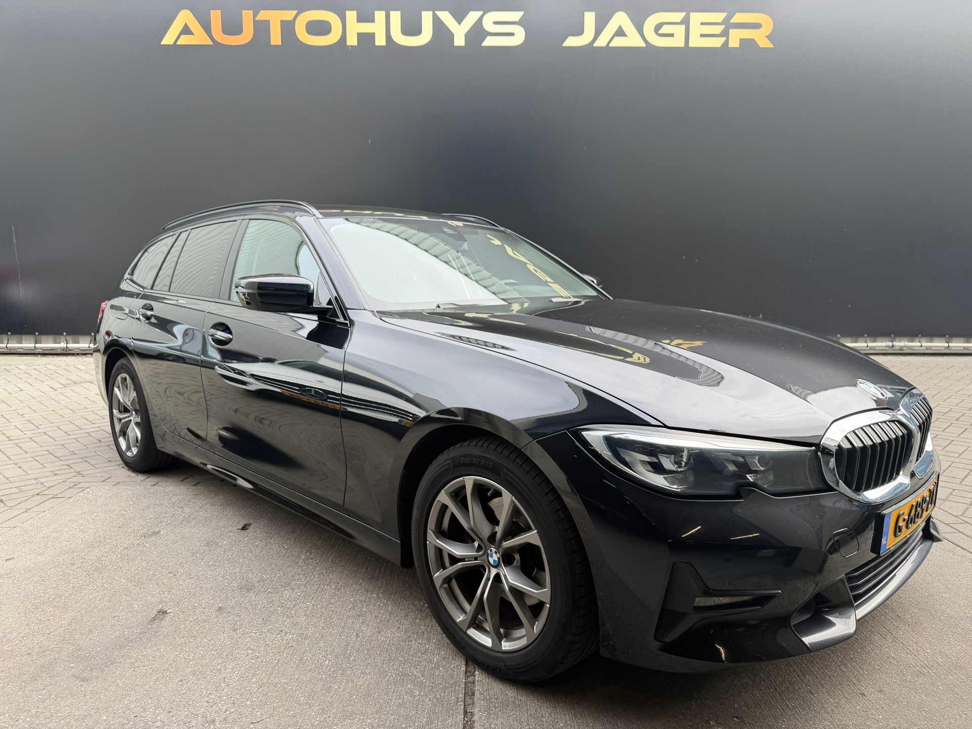 Foto van BMW 320i