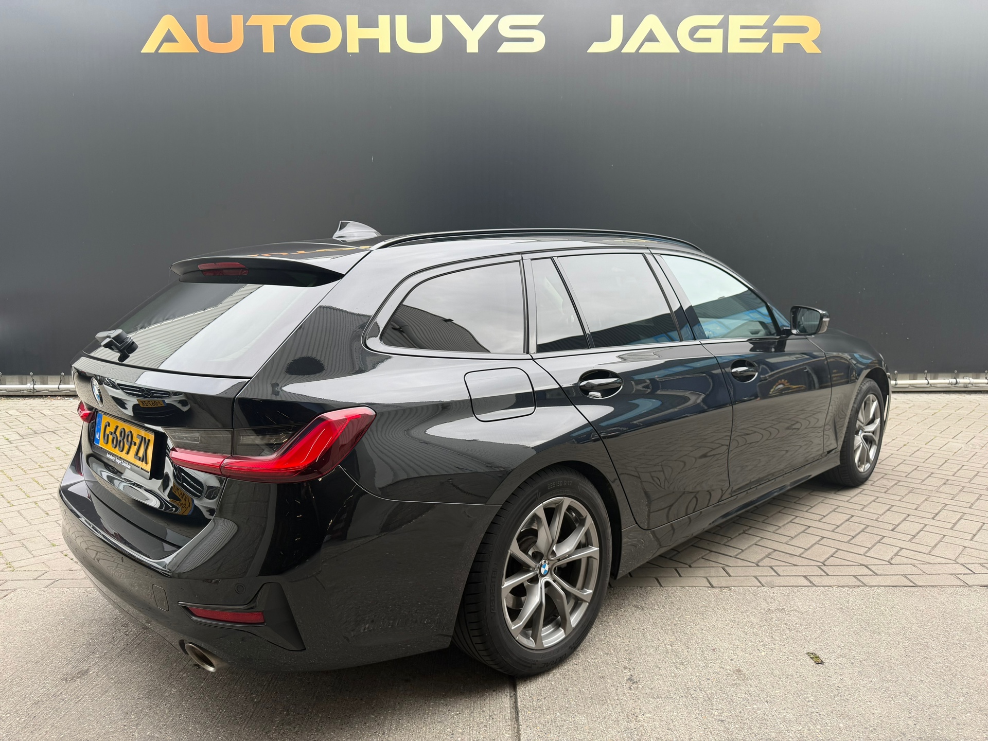 Foto van BMW 320i