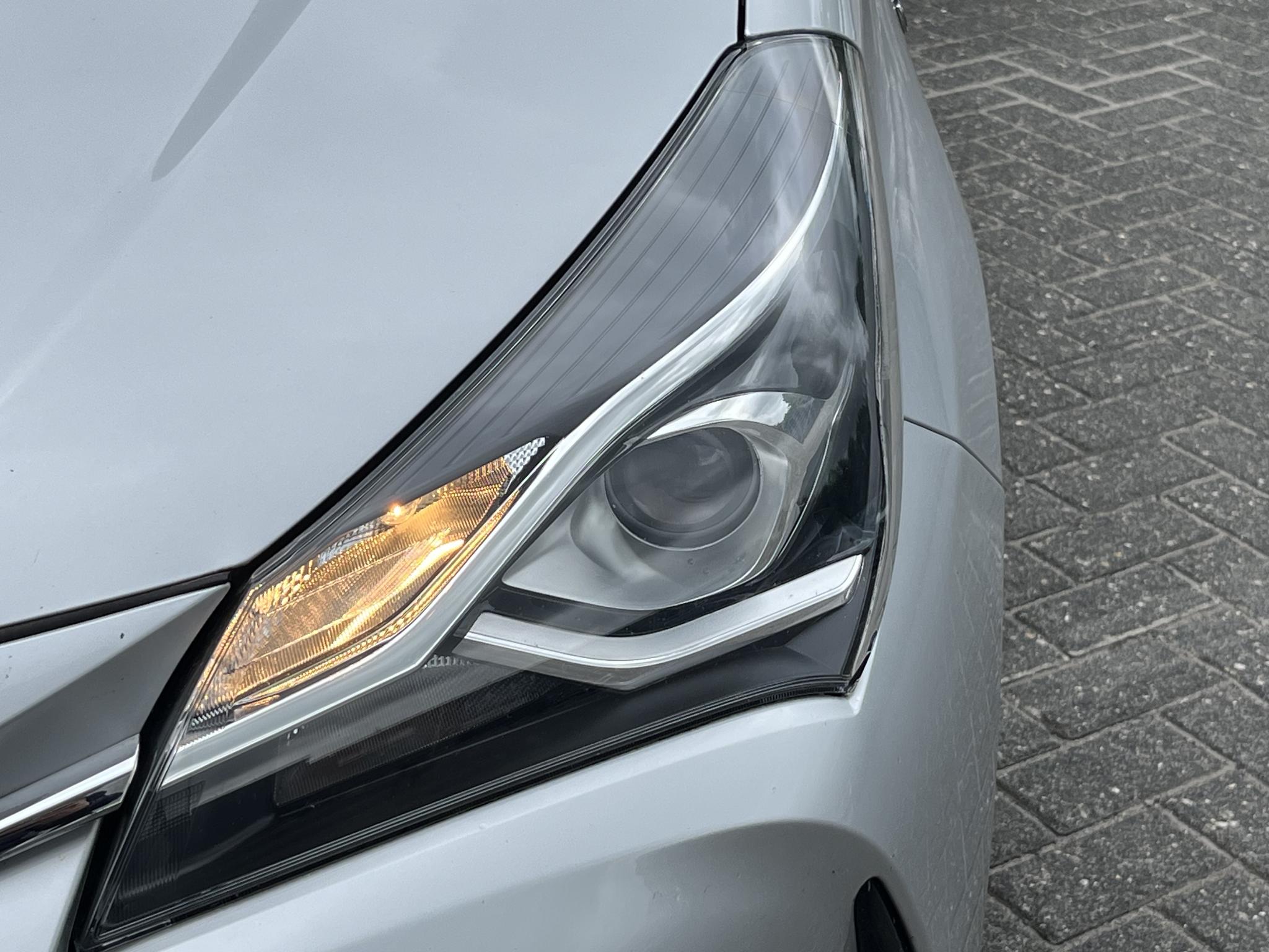 Foto van Toyota Toyota Yaris Hybrid