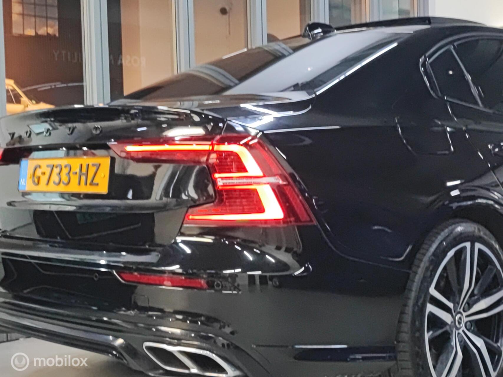 Foto van Volvo S60 T8 Twin Engine