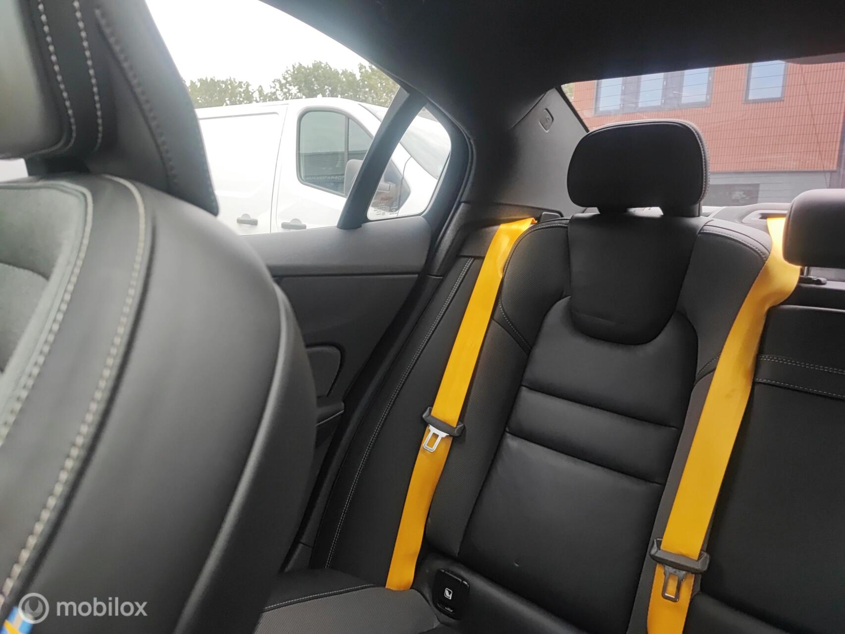 Foto van Volvo S60 T8 Twin Engine