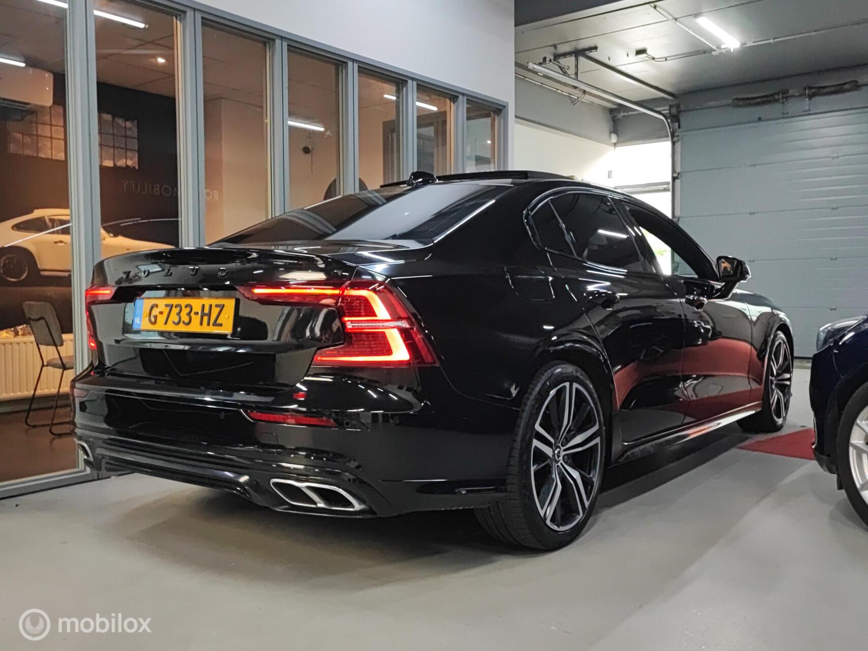 Foto van Volvo S60 T8 Twin Engine