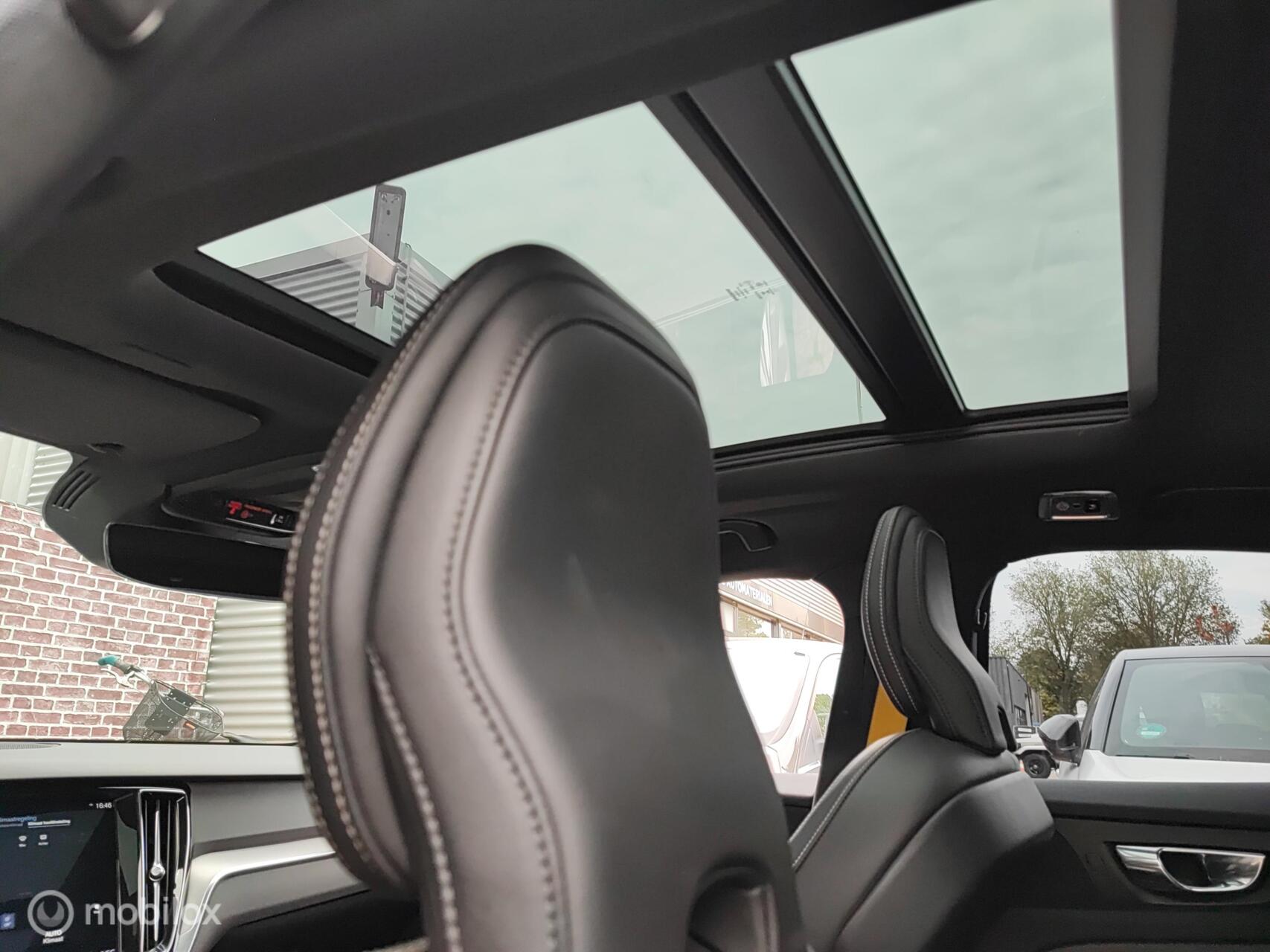Foto van Volvo S60 T8 Twin Engine