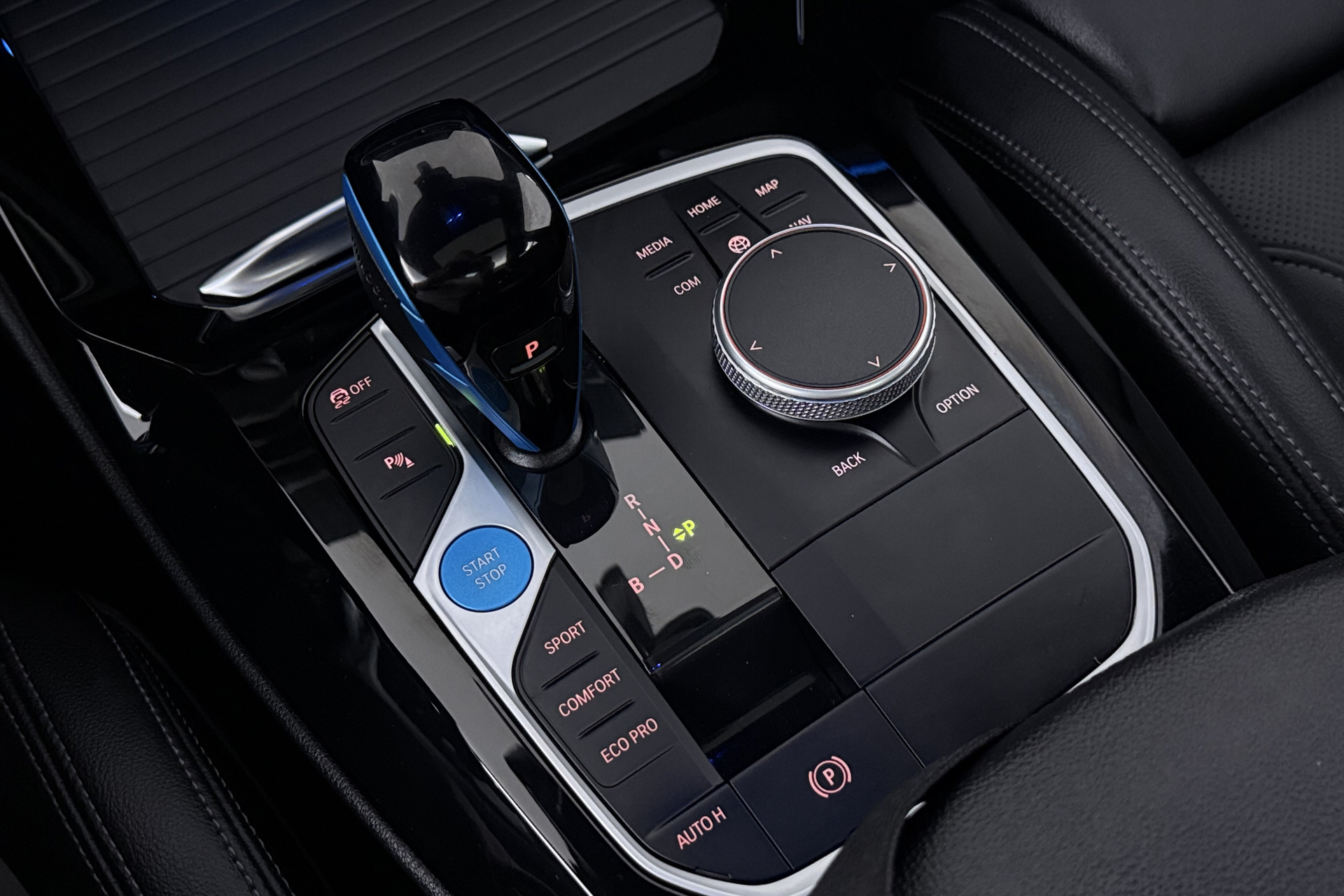 Foto van BMW Ix3