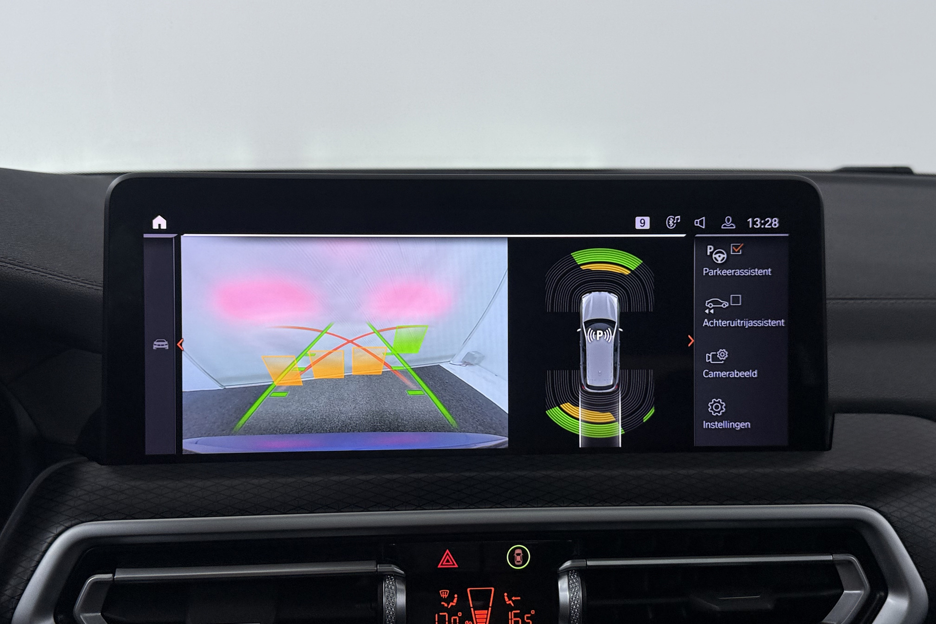Foto van BMW Ix3