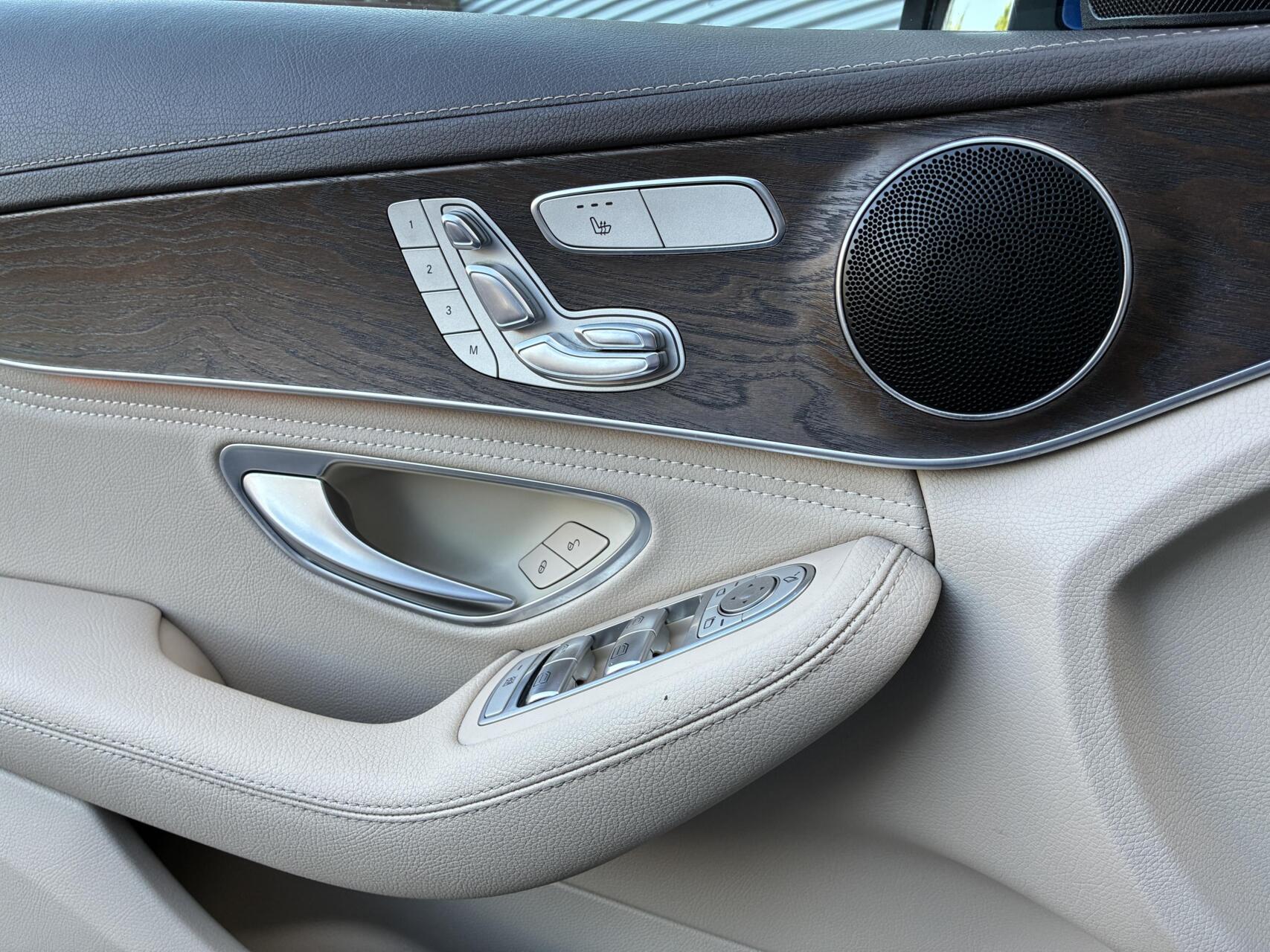 Foto van Mercedes-Benz C 350 E