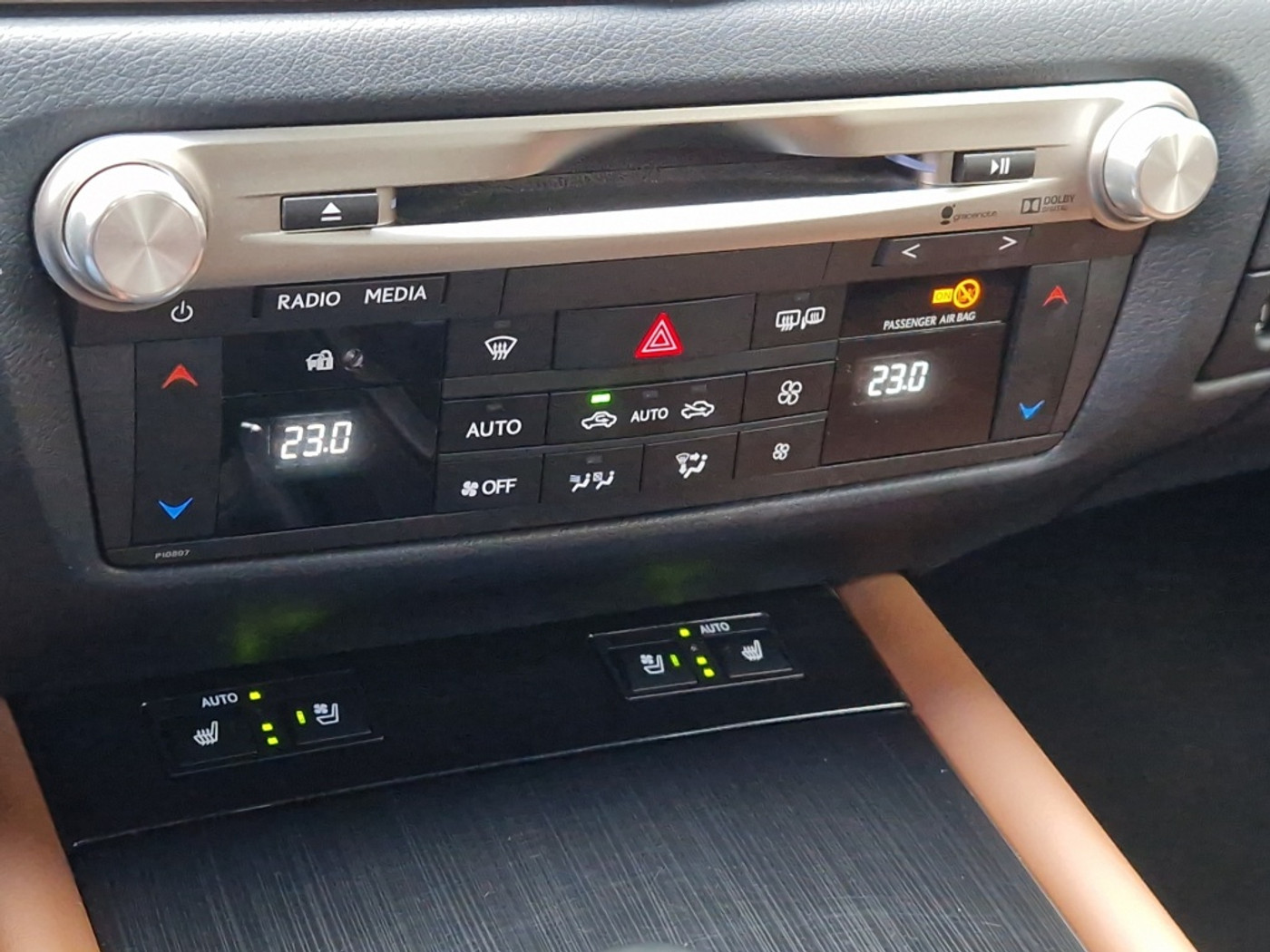 Foto van Lexus Lexus Gs300h