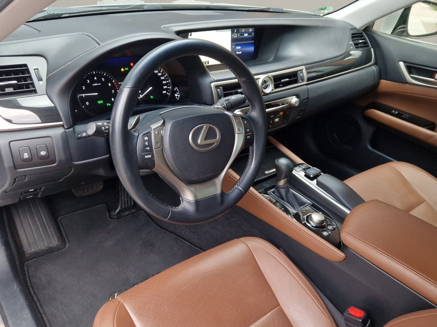 Foto van Lexus Lexus Gs300h