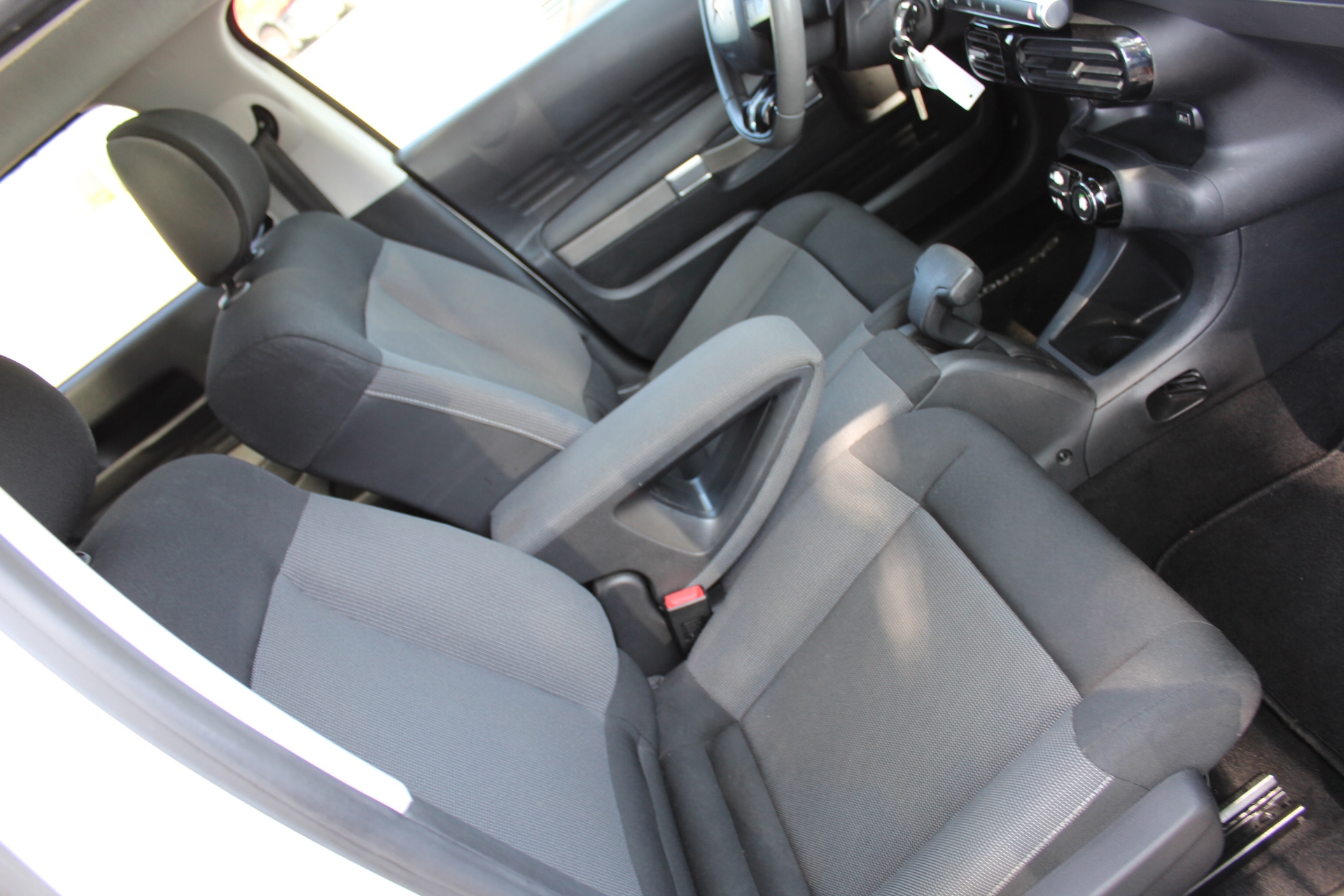 Foto van Citroen C4 Cactus