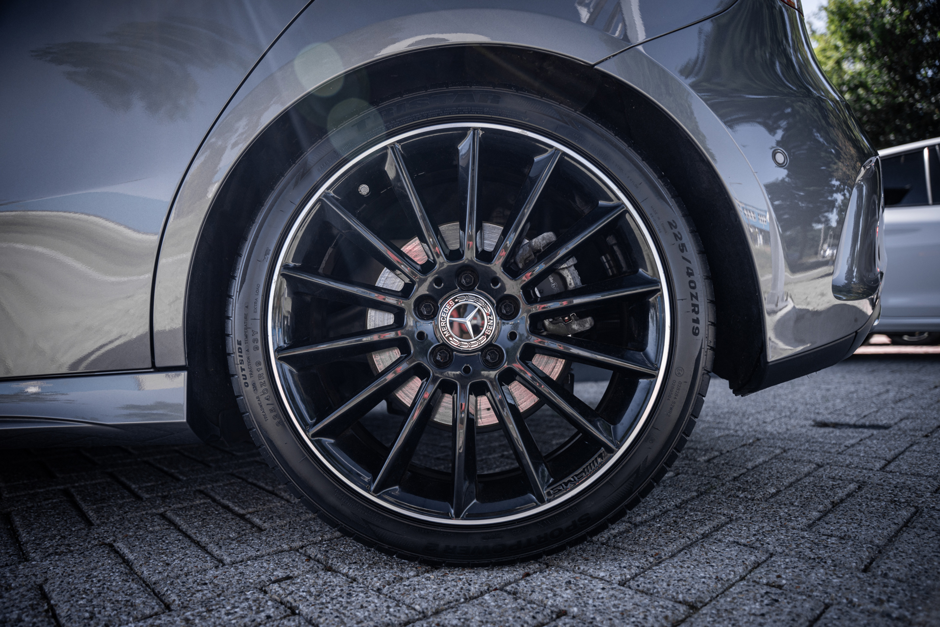 Foto van Mercedes-Benz A 220