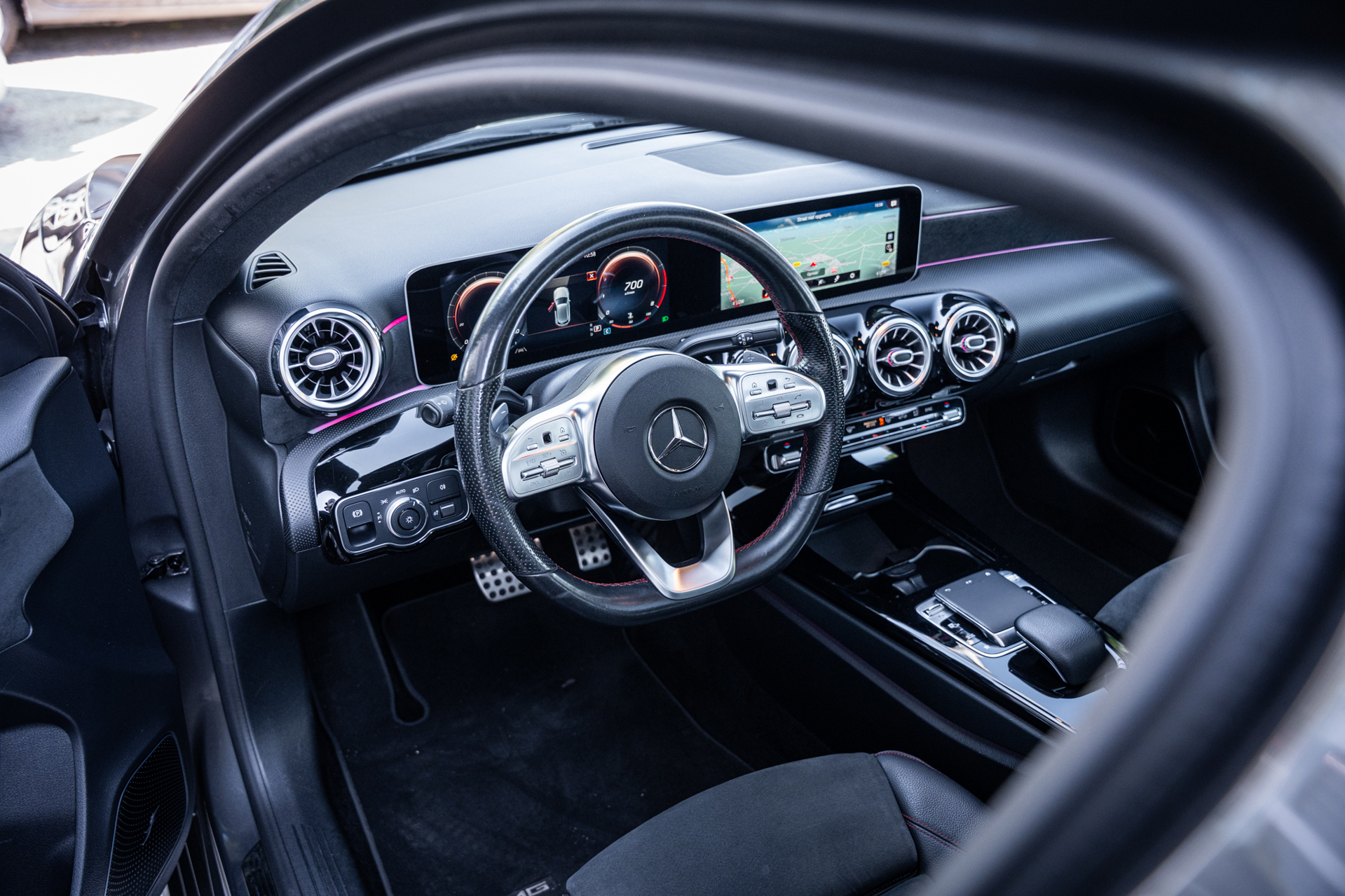 Foto van Mercedes-Benz A 220