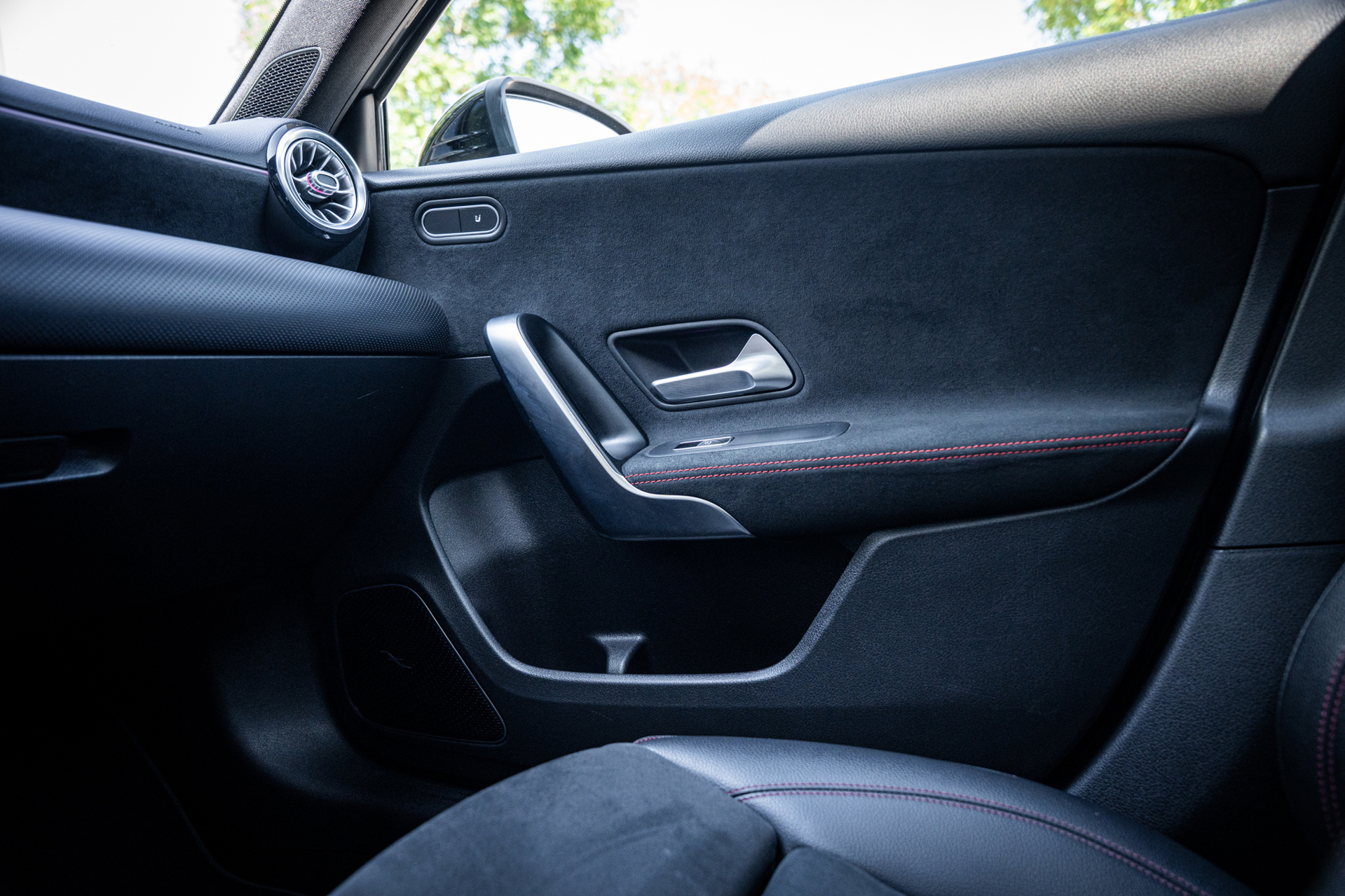 Foto van Mercedes-Benz A 220