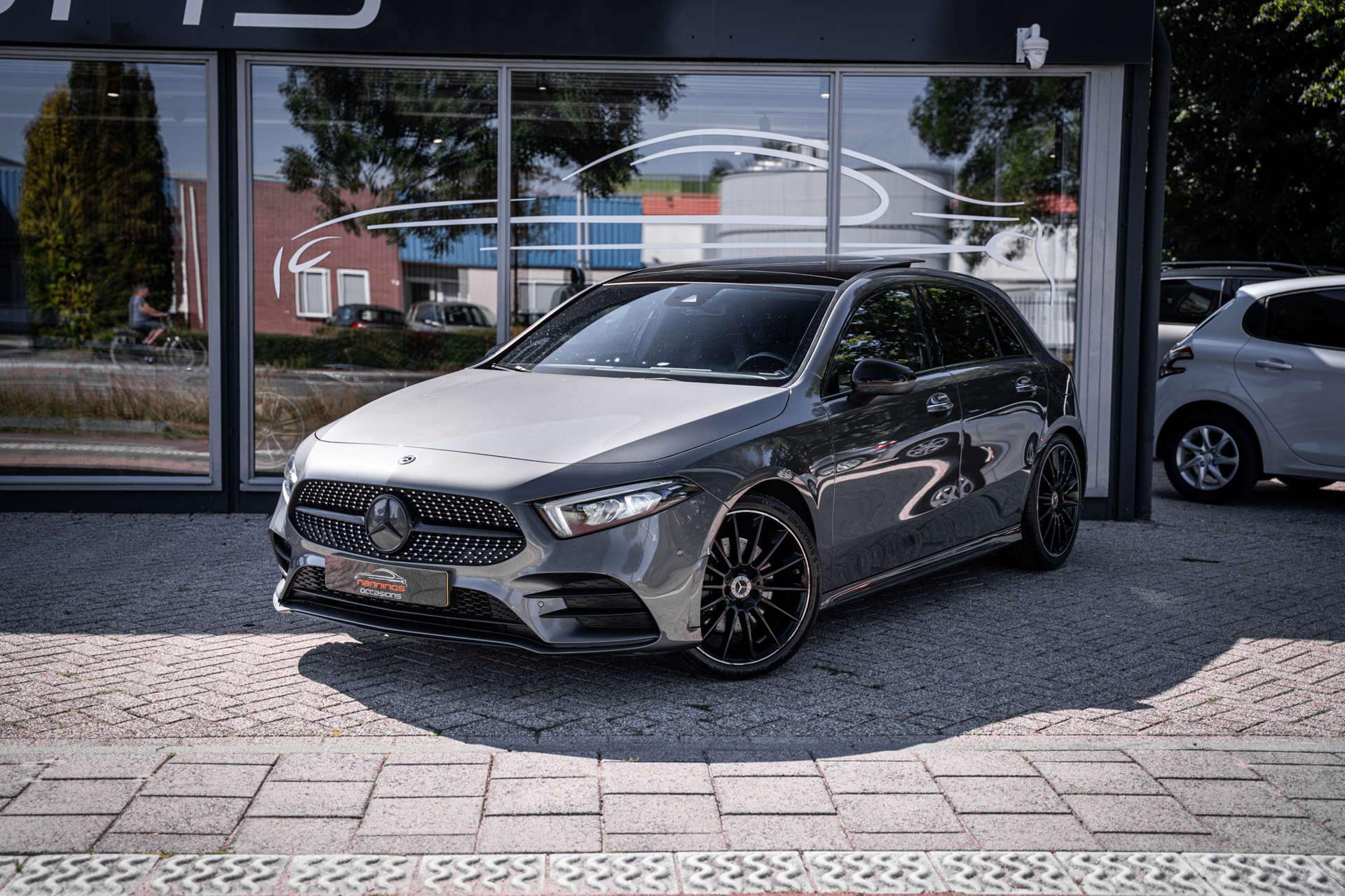Foto van Mercedes-Benz A 220