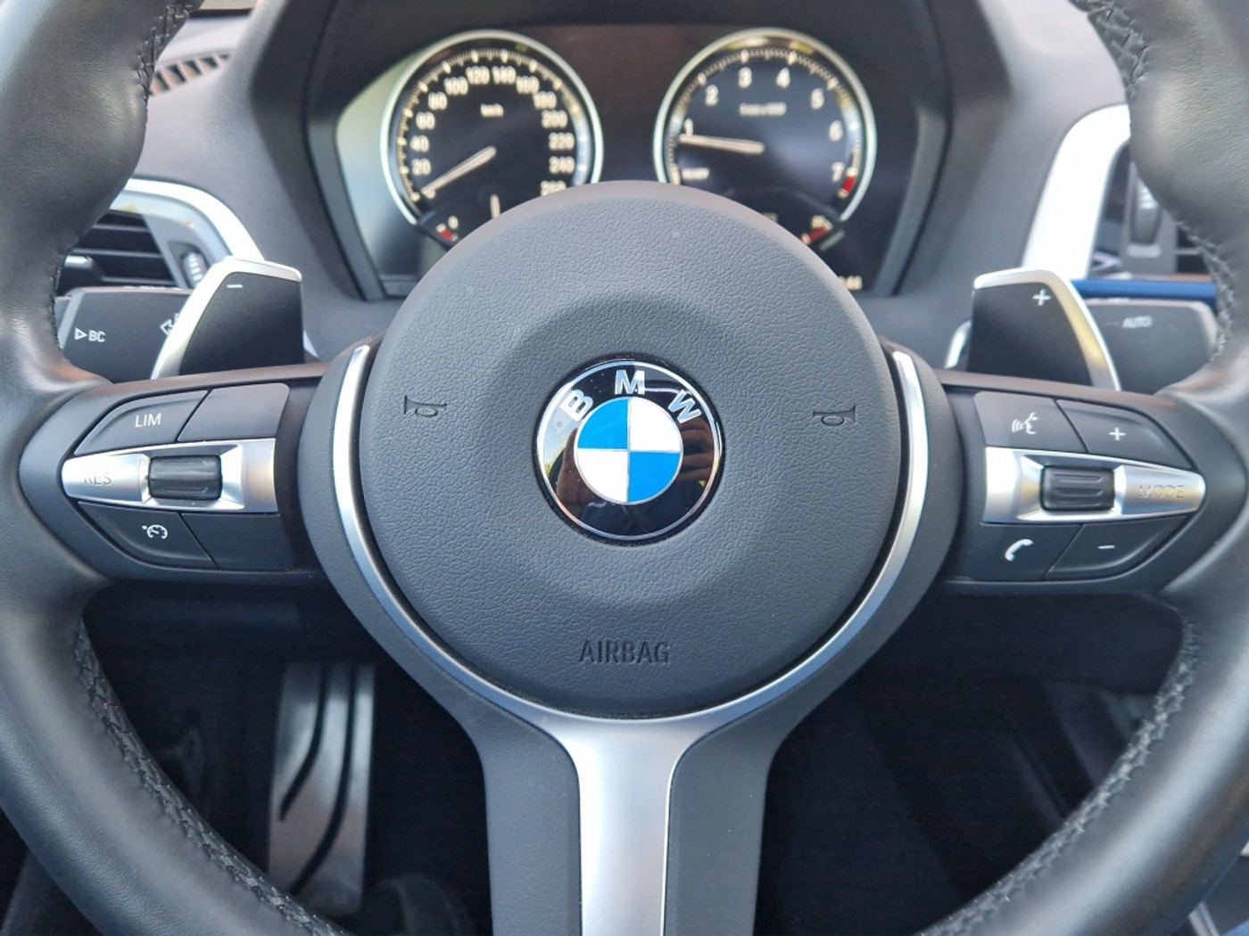 Foto van BMW 230i