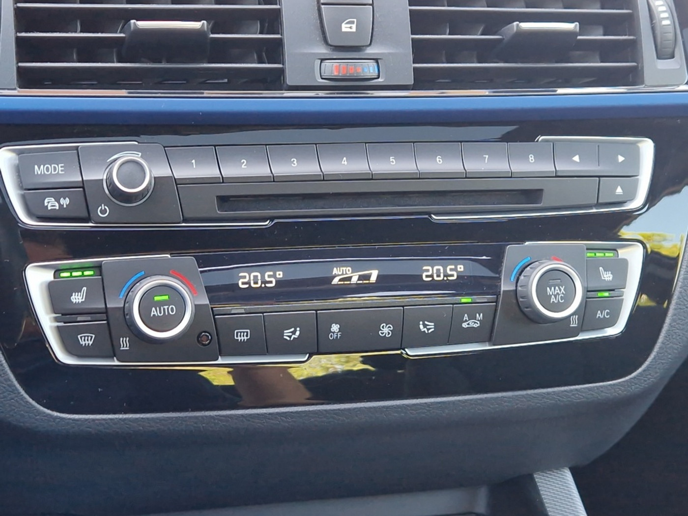 Foto van BMW 230i
