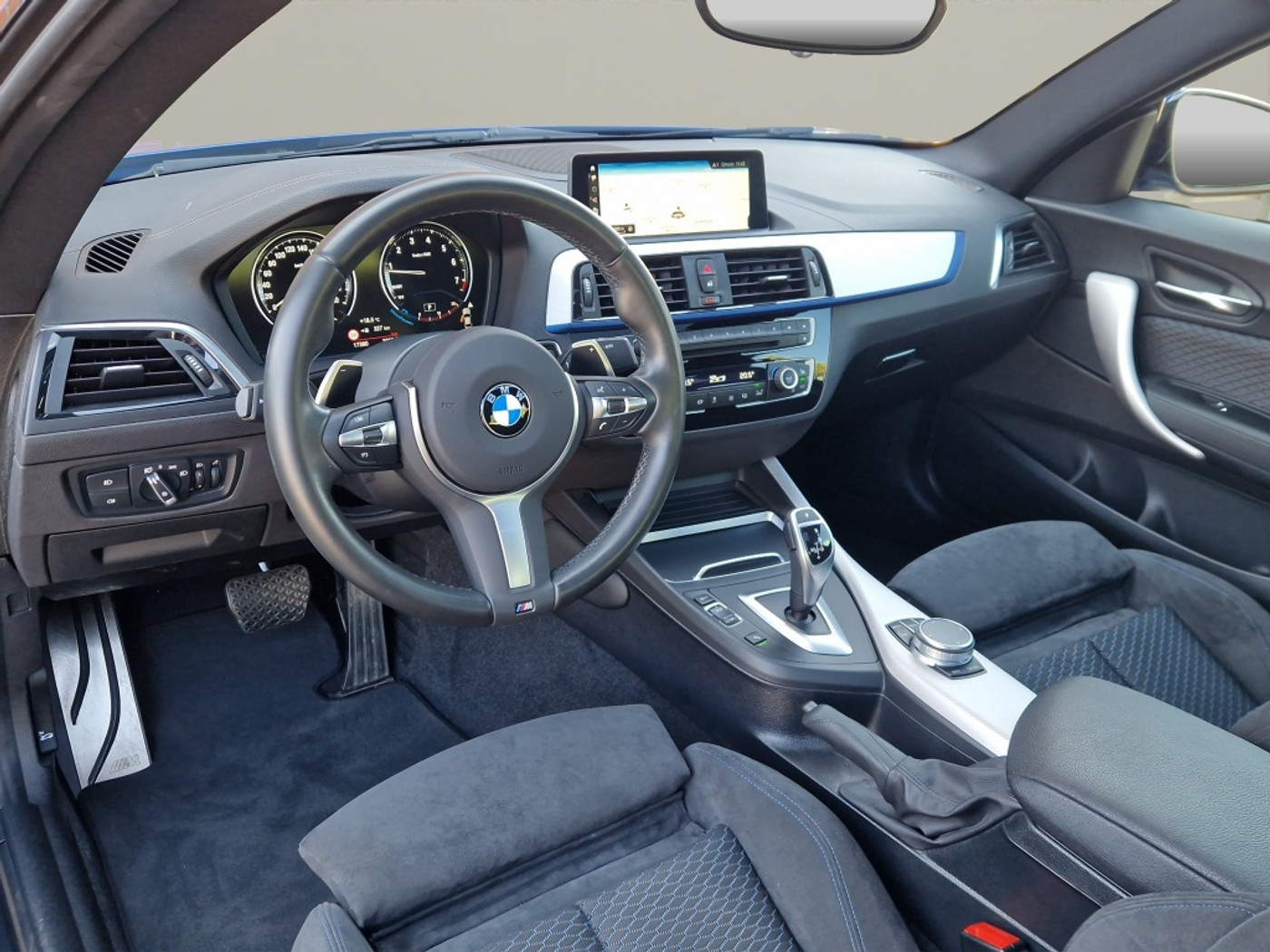 Foto van BMW 230i