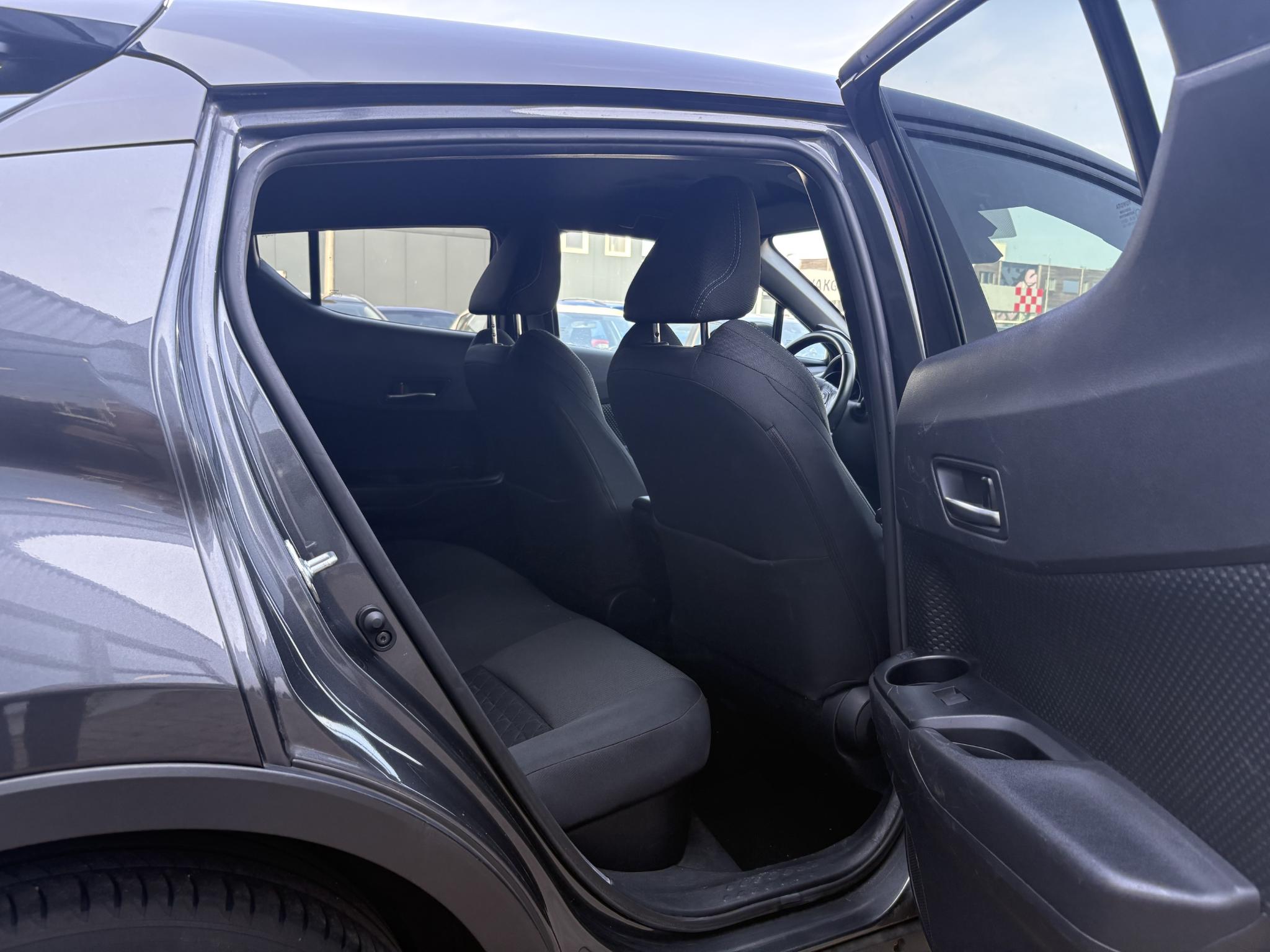 Foto van Toyota Toyota C-hr